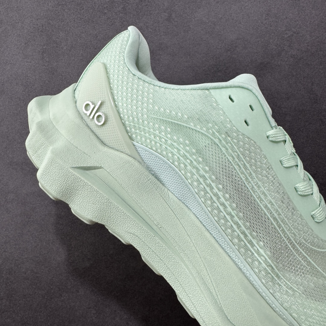 图片[6]-【PK版本】Alo Runner Mode96 明星同款 常青款增高低帮休闲运动鞋   超完美性价比 价格一步到位 超高品质 完美版型 清洁度超高 大厂采购原材料 多处细节一步到位 全新轻量EVA发泡缓震中底， 外置特殊防滑耐磨橡胶大底 厚度4cm增高效果 随意搭配的都好看的鞋子 尺码：36-45-选品中心