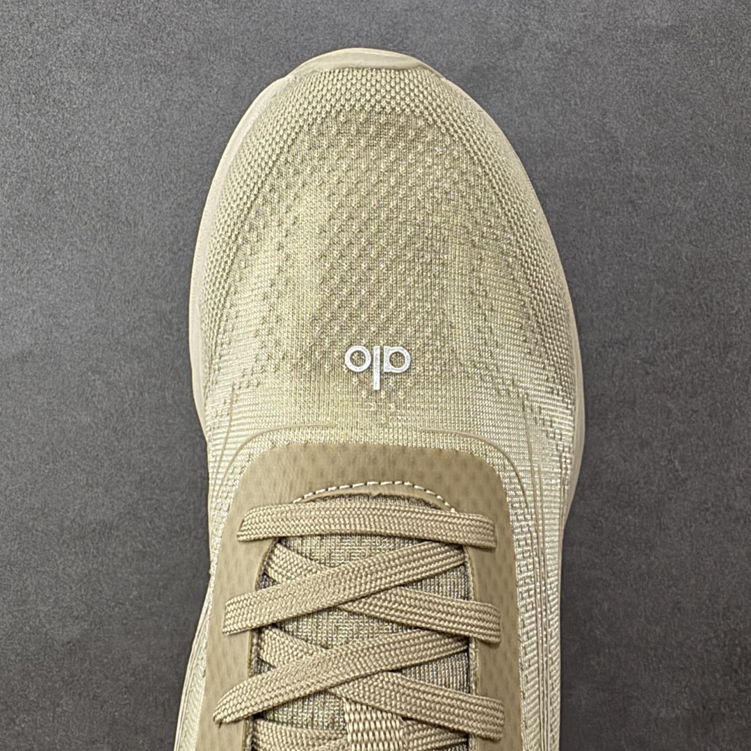 图片[8]-【PK版本】Alo Runner Mode96 明星同款 常青款增高低帮休闲运动鞋   超完美性价比 价格一步到位 超高品质 完美版型 清洁度超高 大厂采购原材料 多处细节一步到位 全新轻量EVA发泡缓震中底， 外置特殊防滑耐磨橡胶大底 厚度4cm增高效果 随意搭配的都好看的鞋子 尺码：36-45-选品中心