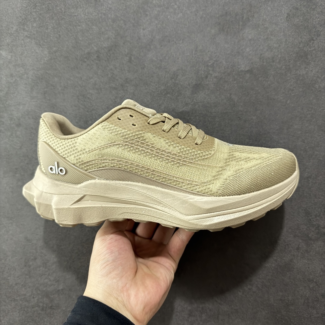 【PK版本】Alo Runner Mode96 明星同款 常青款增高低帮休闲运动鞋   超完美性价比 价格一步到位 超高品质 完美版型 清洁度超高 大厂采购原材料 多处细节一步到位 全新轻量EVA发泡缓震中底, 外置特殊防滑耐磨橡胶大底 厚度4cm增高效果 随意搭配的都好看的鞋子 尺码:36-45-选品中心