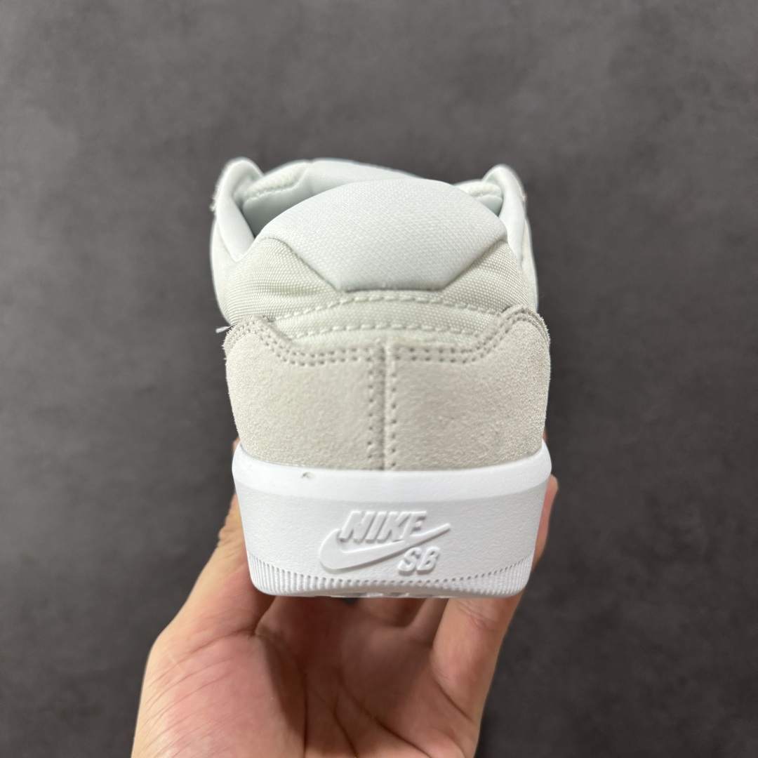 纯原版Nike SB Force 58 小板鞋 传统篮球风格 Nike SB Force 58 男/女滑板鞋 CZ2959-600