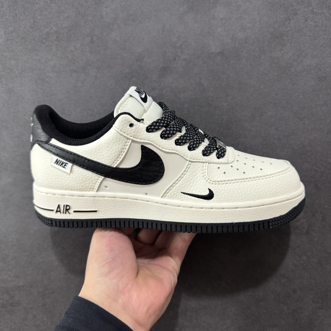 定制版Nike Air Force 1’07 Low 耐克树纹经典黑 空军一号定制休闲板鞋  SM6668-105