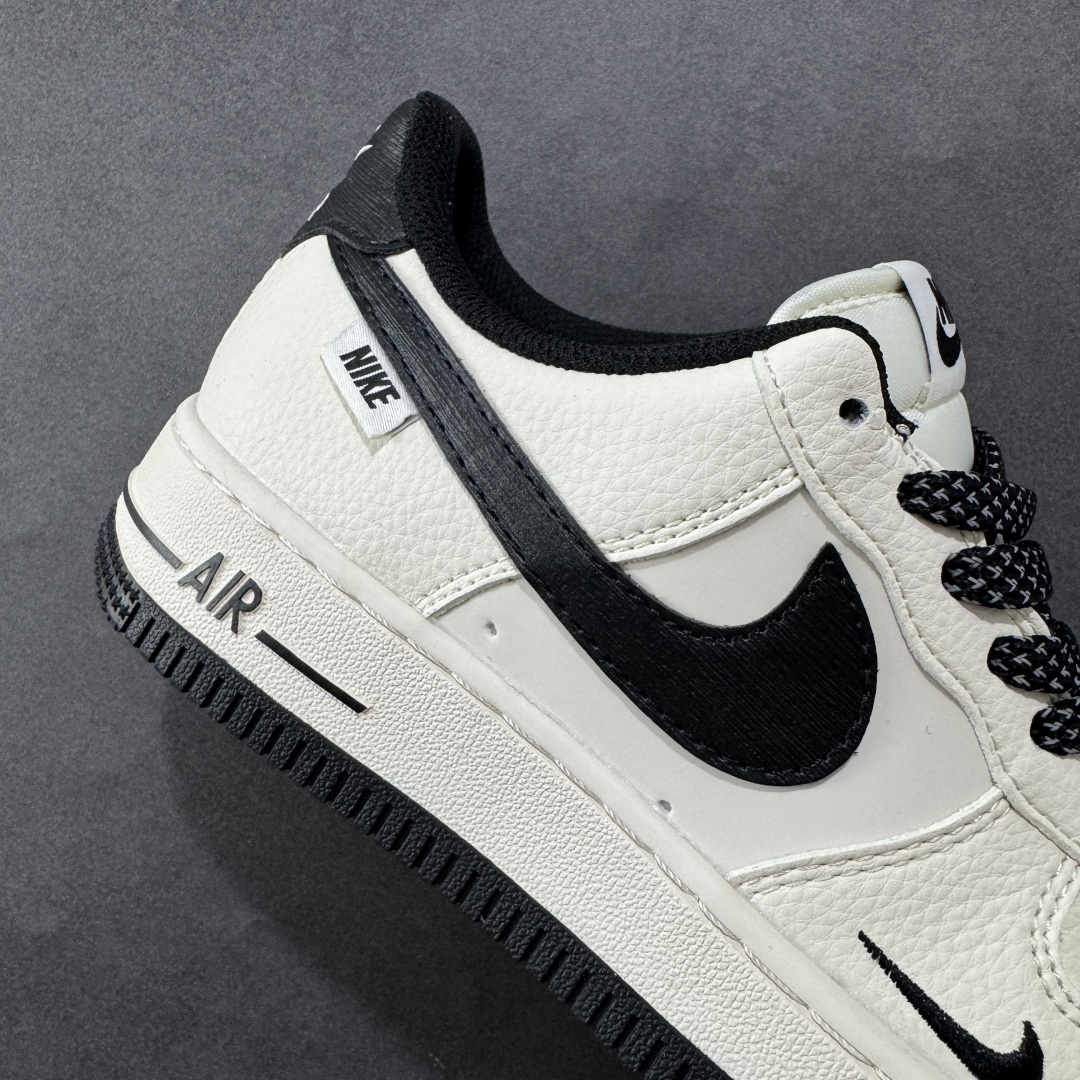 定制版Nike Air Force 1'07 Low 耐克树纹经典黑 空军一号定制休闲板鞋  SM6668-105