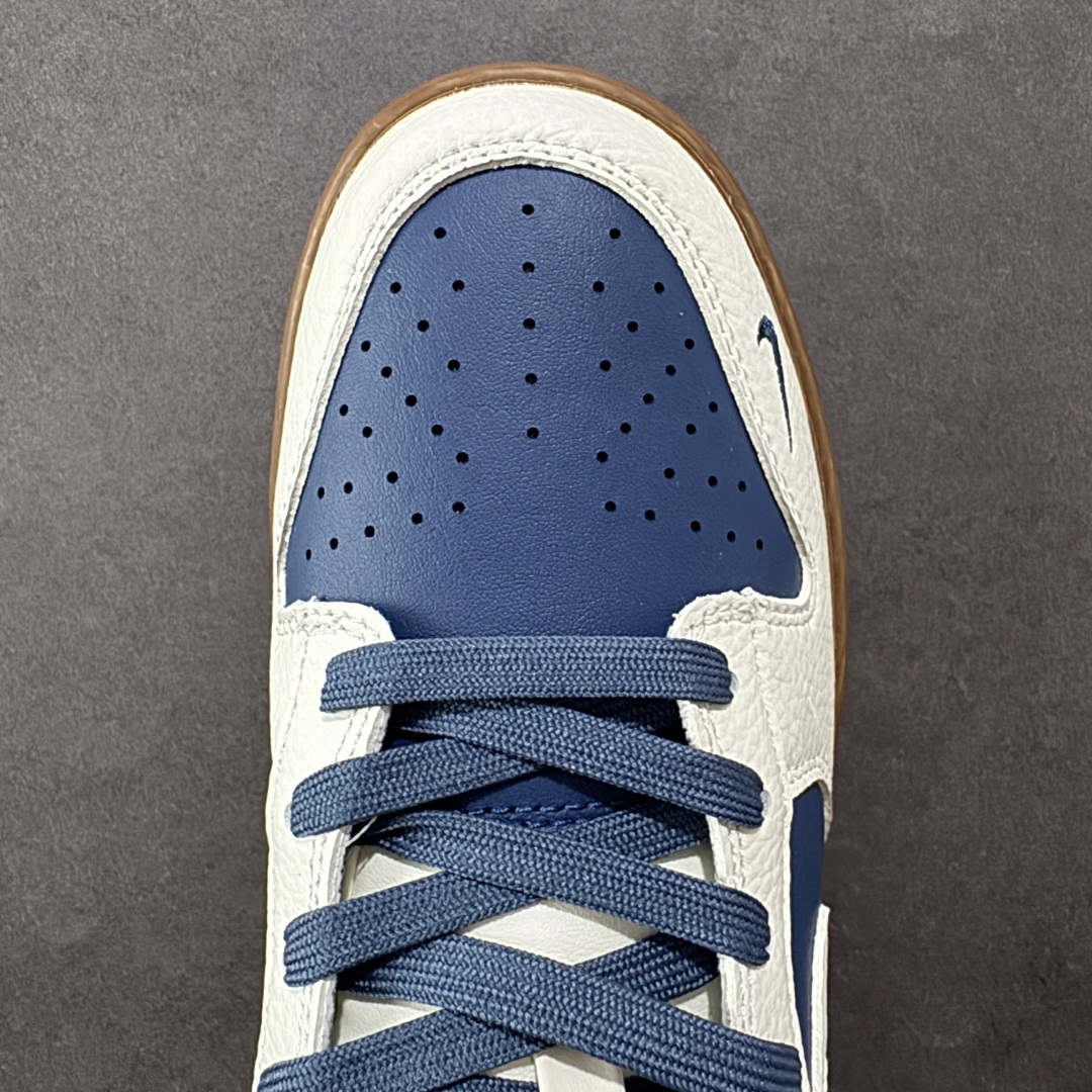 定制版Nike SB Dunk Low “巴黎世家联名---奶白蓝生胶” 高端定制 低帮休闲板鞋  FX1588-315