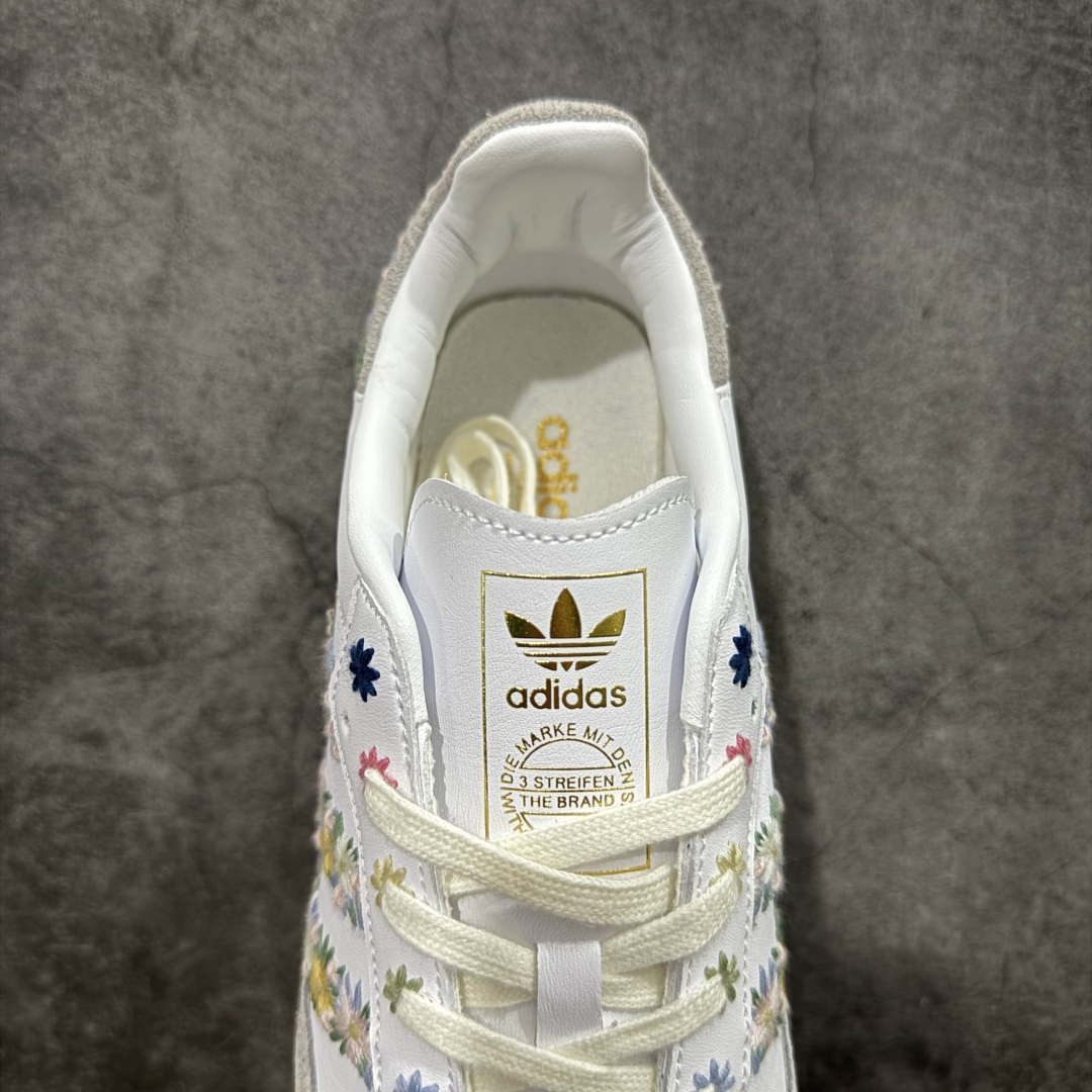 正确版juice x adidoriginals SAMBA OG Flower 花卉 白色  HQ5155