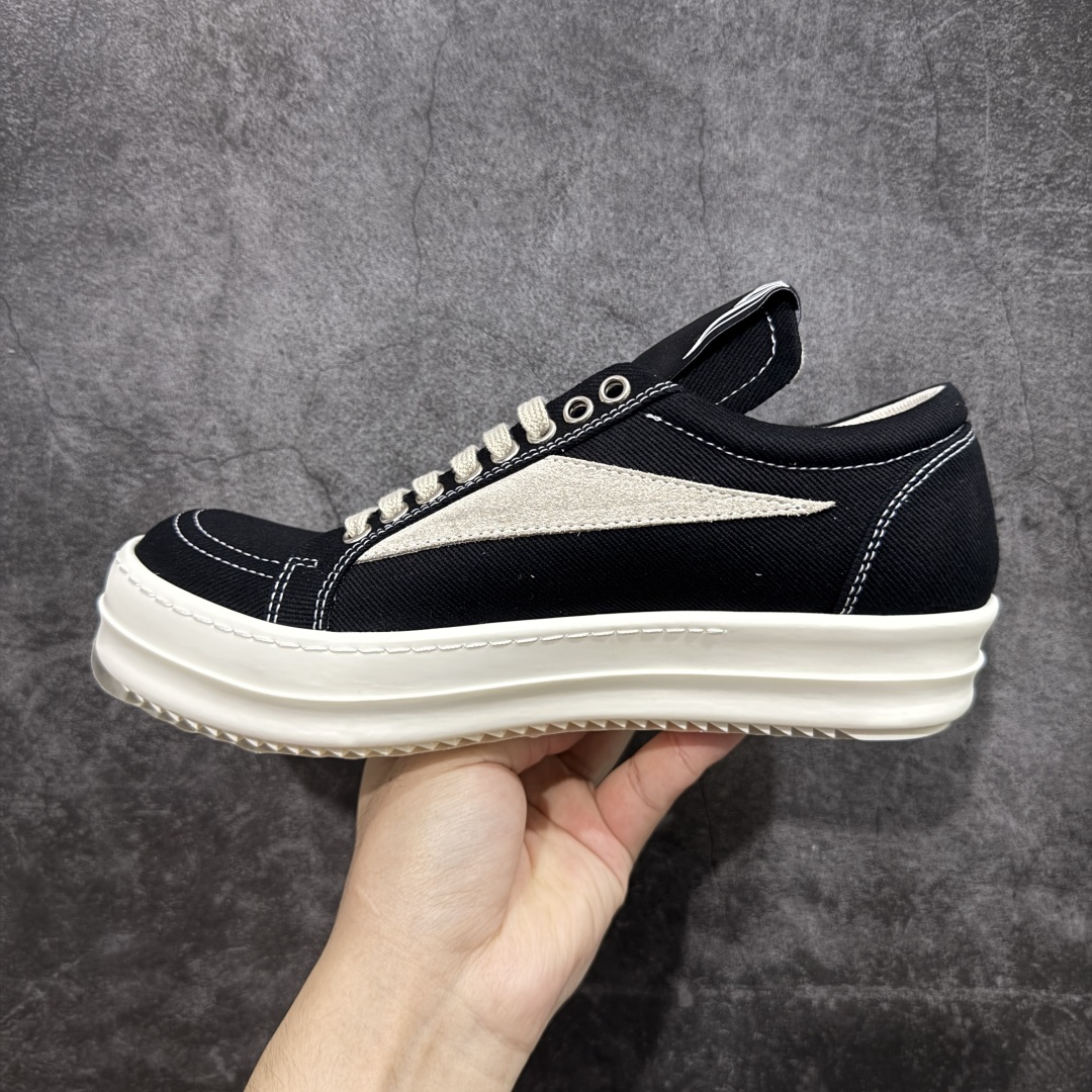 图片[2]-【莞产G版】Rickowens 瑞克 欧文斯 RO低帮高街休闲板鞋 原鞋开发 独家私模大底 定制布料 针车间距都是极致还原 一比一规格礼盒装 重达3斤以上 外加定制欧文斯保护盒 全套包装及配件 高端零售专供品质 区别市场货 纯手工打造 每一只都是独一无二 有手工质感的味道 进口小牛内里 牛皮鞋垫 手工车线 尺码：36 37 38 39 40 41 42 43 44 45 46-选品中心