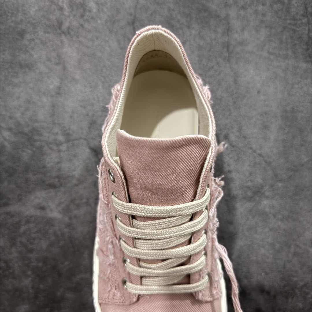 图片[8]-【莞产G版】Rickowens 瑞克 欧文斯 RO低帮高街休闲板鞋 原鞋开发 独家私模大底 定制流苏鞋面布料 针车间距都是极致还原 一比一规格礼盒装 重达3斤以上 外加定制欧文斯保护盒 全套包装及配件 高端零售专供品质 区别市场货 纯手工打造 每一只都是独一无二 有手工质感的味道 进口小牛内里 牛皮鞋垫 手工车线 尺码：36 37 38 39 40 41 42 43 44 45 46-选品中心