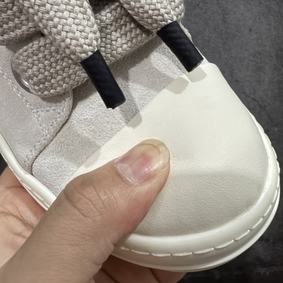 图片[4]-【莞产G版】Rickowens 瑞克 欧文斯 RO低帮麂皮粗绑带高街休闲板鞋 原鞋开发 独家私模大底 定制反绒牛皮 针车间距都是极致还原 一比一规格礼盒装 重达3斤以上 外加定制欧文斯保护盒 全套包装及配件 高端零售专供品质 区别市场货 纯手工打造 每一只都是独一无二 有手工质感的味道 进口小牛内里 牛皮鞋垫 手工车线 尺码：36 37 38 39 40 41 42 43 44 45 46-选品中心