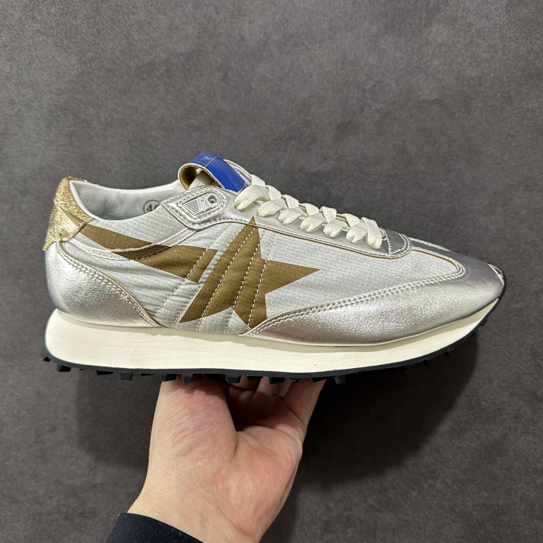 【PZ版本】意大利时装品牌GGDB/Golden Goose Marathon Trimmed sneakers 马拉松系列低帮华夫复古百搭休闲运动慢跑鞋 原装级别 男女鞋配置防尘包装物及配件 原楦原纸版数据开发版型 采用翻毛皮组合复合牛津布鞋面材质 中底嵌入打磨EVA缓震切片 外置防滑耐磨橡胶大底❗ 尺码: 36 37 38 39 40 41 42 43 44 45-选品中心