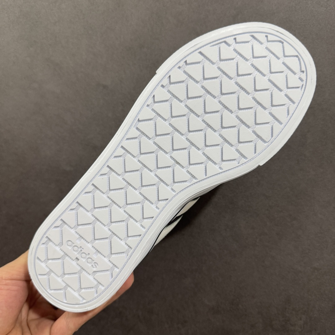GX版 AdidBarreda Daily 4.0 阿迪舒适减震低帮休闲板鞋 IF4496-009