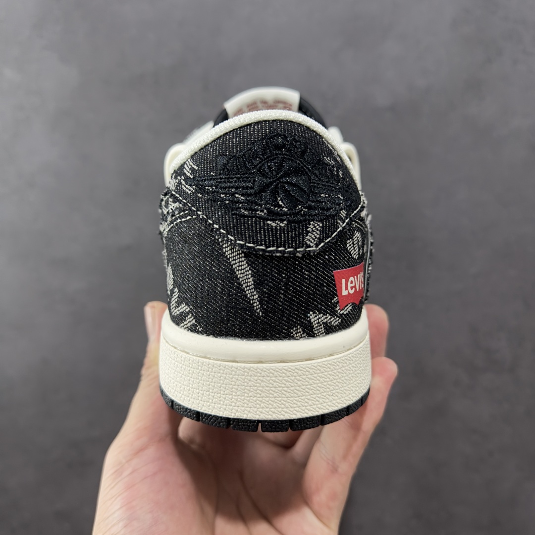 定制版Travis Scott x Fragment Design x Jordan Air Jordan 1 Low OG SP 李维斯联名——“米白黑帆布绑带”  HT5088-600