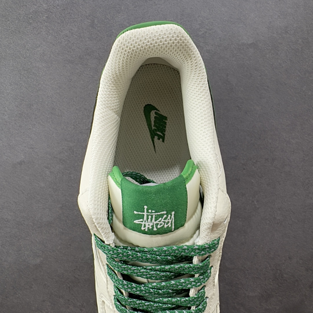 定制版Nike Air Force 1'07 Low 斯图西联名 米绿反光 空军一号低帮休闲板鞋 HJ3318-001
