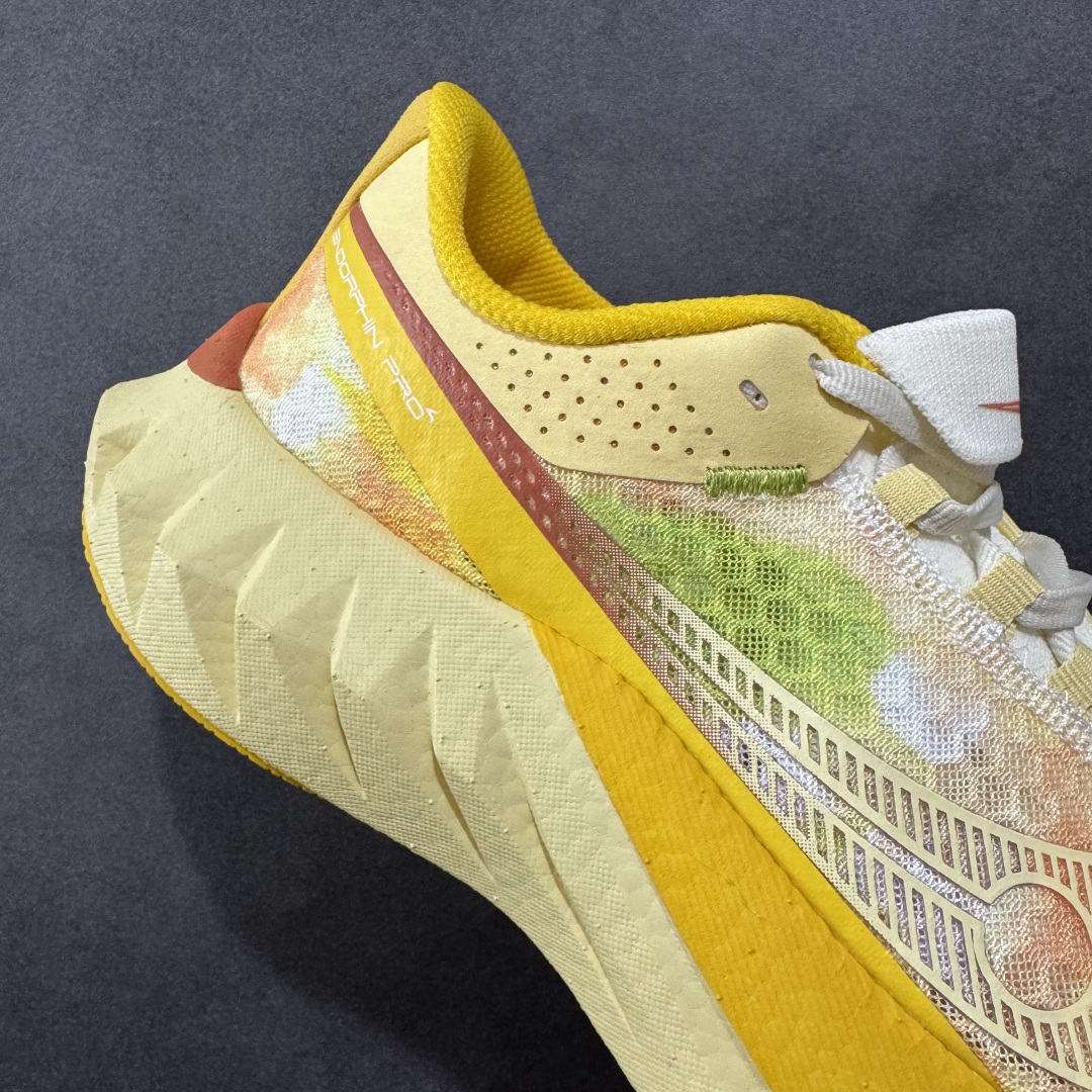 图片[6]-【LX纯原版】SAUCONY索康尼 ENDORPHIN PRO4 啡鹏系列 男女低帮缓震跑步鞋 注意区分市场公司级 品质细节有明显区别 索康尼推出的跑鞋是一款外观激进但脚感舒适的跑鞋 采用了全新的中底设计和鞋面工程 保留了软弹脚感和稳定支撑 适合进阶跑者和喜欢软弹脚感的跑者选择 尺码：36-46带半码-选品中心