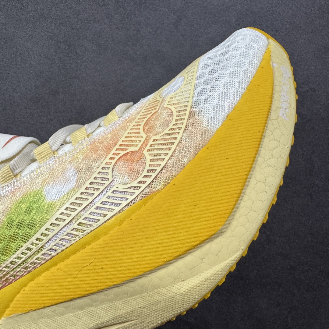 图片[5]-【LX纯原版】SAUCONY索康尼 ENDORPHIN PRO4 啡鹏系列 男女低帮缓震跑步鞋 注意区分市场公司级 品质细节有明显区别 索康尼推出的跑鞋是一款外观激进但脚感舒适的跑鞋 采用了全新的中底设计和鞋面工程 保留了软弹脚感和稳定支撑 适合进阶跑者和喜欢软弹脚感的跑者选择 尺码：36-46带半码-选品中心