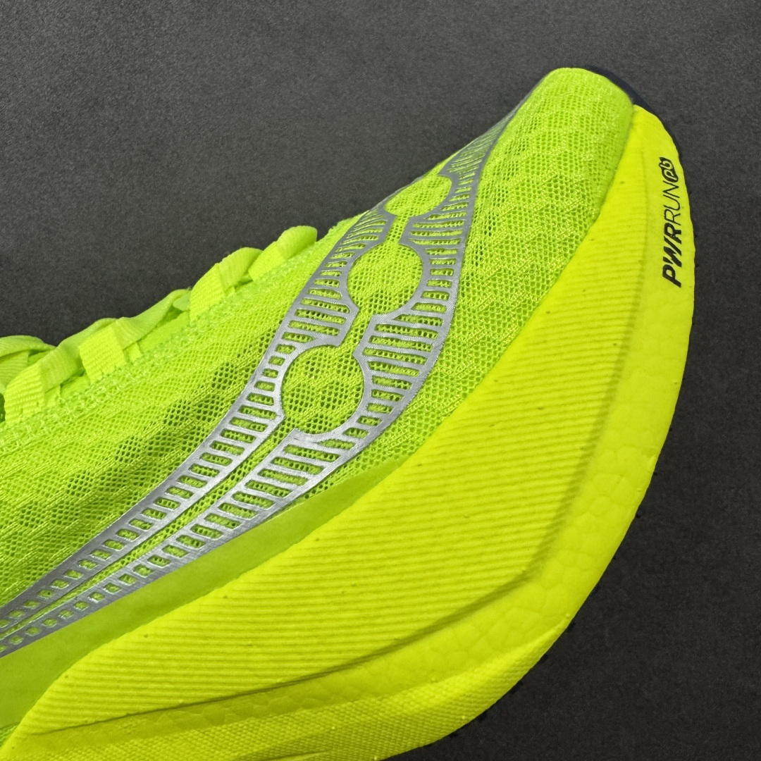 图片[5]-【LX纯原版】SAUCONY索康尼 ENDORPHIN PRO4 啡鹏系列 男女低帮缓震跑步鞋 注意区分市场公司级 品质细节有明显区别 索康尼推出的跑鞋是一款外观激进但脚感舒适的跑鞋 采用了全新的中底设计和鞋面工程 保留了软弹脚感和稳定支撑 适合进阶跑者和喜欢软弹脚感的跑者选择 尺码：36-46带半码-选品中心