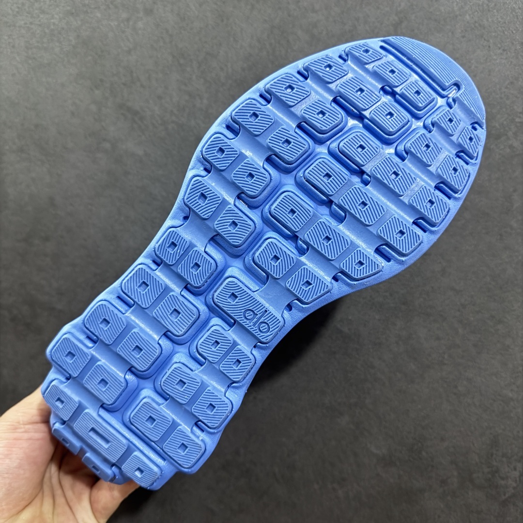 图片[9]-【PE版本】Alo Runner Mode96 明星同款 常青款增高低帮休闲运动鞋   超高品质 完美版型 清洁度超高 大厂采购原材料 多处细节一步到位 全新轻量EVA发泡缓震中底， 外置特殊防滑耐磨橡胶大底 厚度4cm增高效果 随意搭配的都好看的鞋子 尺码：36-45-选品中心