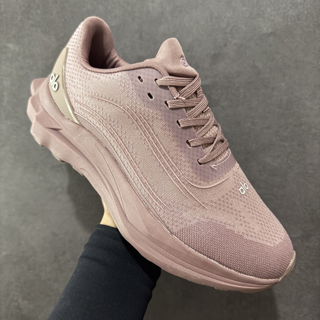 图片[3]-【PE版本】Alo Runner Mode96 明星同款 常青款增高低帮休闲运动鞋   超高品质 完美版型 清洁度超高 大厂采购原材料 多处细节一步到位 全新轻量EVA发泡缓震中底， 外置特殊防滑耐磨橡胶大底 厚度4cm增高效果 随意搭配的都好看的鞋子 尺码：36-45-选品中心