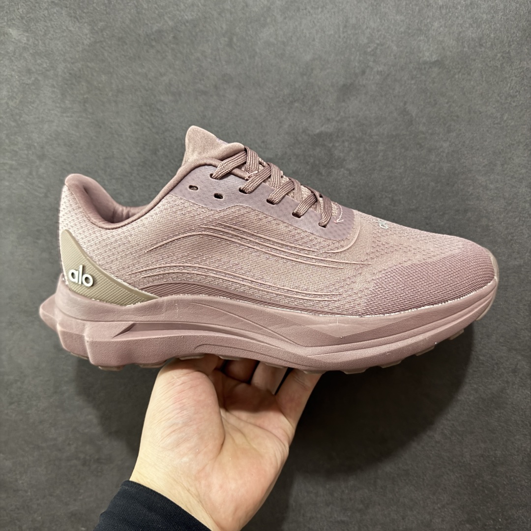 【PE版本】Alo Runner Mode96 明星同款 常青款增高低帮休闲运动鞋   超高品质 完美版型 清洁度超高 大厂采购原材料 多处细节一步到位 全新轻量EVA发泡缓震中底， 外置特殊防滑耐磨橡胶大底 厚度4cm增高效果 随意搭配的都好看的鞋子 尺码：36-45-选品中心