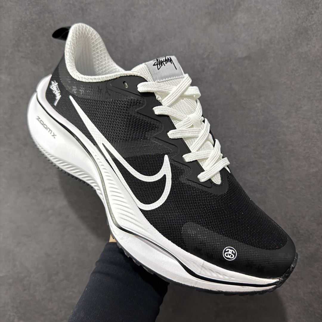 图片[3]-【定制版】Nike Pegasus Plus ×Stussy 舒适百搭防滑耐磨 低帮 休闲跑步鞋 采用全新双层超轻透气网眼布材质 内里嵌入定型海绵 中底搭载前Zoom 全掌React配置 货号：CK4318-149 尺码：36 36.5 37.5 38 38.5 39 40 40.5 41 42 42.5 43 44 45 编码：CCB270280-选品中心