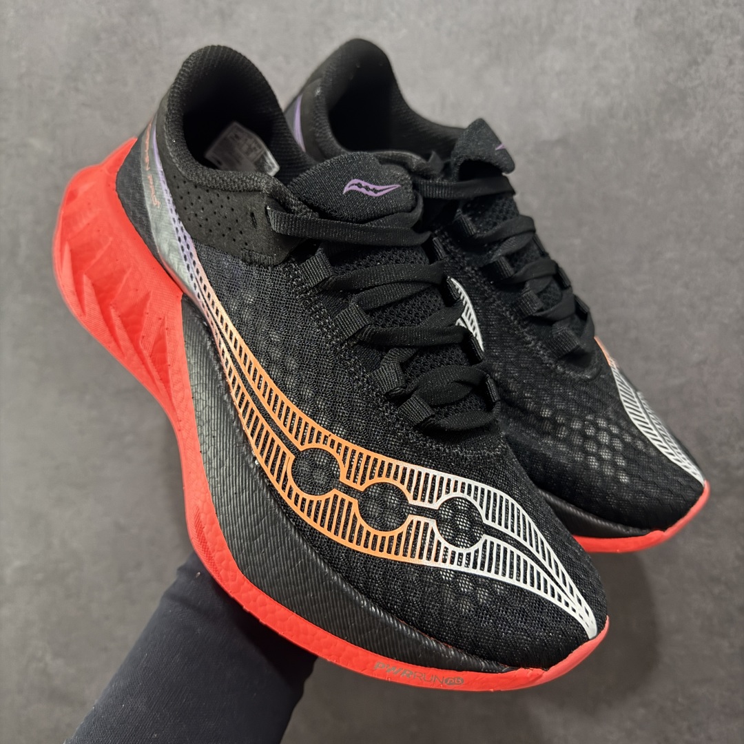 图片[4]-【LX纯原版】SAUCONY索康尼 ENDORPHIN PRO4 啡鹏系列 男女低帮缓震跑步鞋 注意区分市场公司级 品质细节有明显区别 索康尼推出的跑鞋是一款外观激进但脚感舒适的跑鞋 采用了全新的中底设计和鞋面工程 保留了软弹脚感和稳定支撑 适合进阶跑者和喜欢软弹脚感的跑者选择 尺码：36-46带半码-选品中心