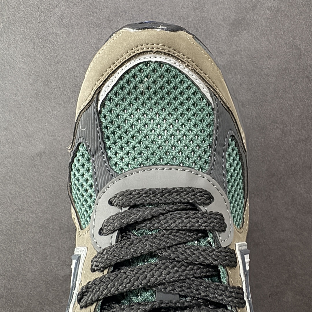 图片[8]-【公司级】New Balance M2010系列 新百伦 复古老爹风网布跑步休闲运动鞋 新百伦经典配色 沿袭了面世之初的经典科技 以ENCAP中底配以升级版 N-ERGY缓震物料 鞋面则采用特色的柔软麂皮搭以NewBalance经典的尼龙网布 低调中还原跑鞋本真 更年轻化的设计理念与材质 让新世代青年得以用全新视角体验经典鞋款的传奇魅力 货号：U2010AGY 尺码：36 37 37.5 38 38.5 39.5 40 40.5 41.5 42 42.5 43 44 45 编码：FSB240250-选品中心