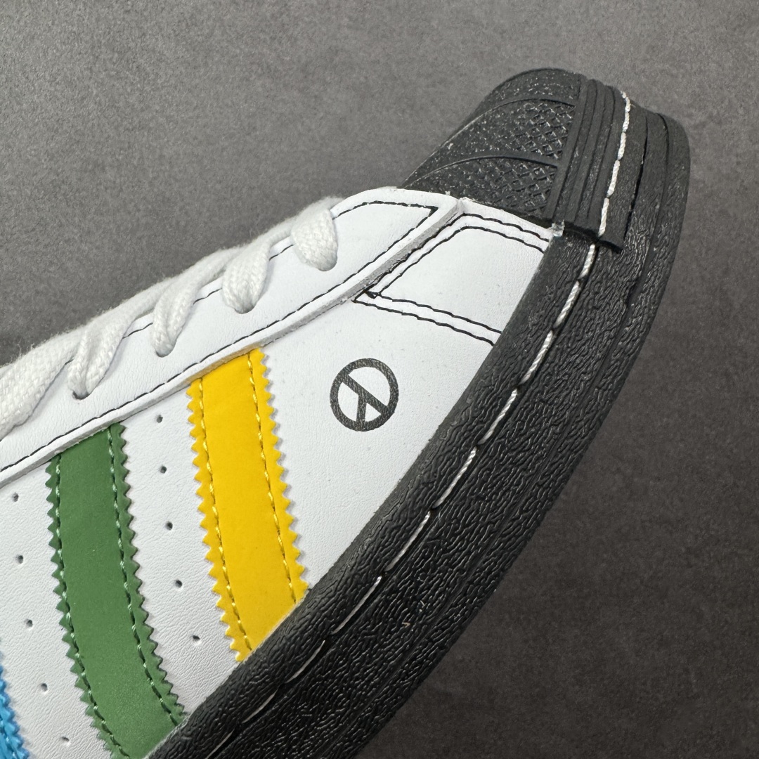 图片[5]-【定制版】AD Originals Superstar x 小雏菊 黑白 采用全新头层拼接皮革材质 后跟采用特色3D立体印字 渠道正品订单 诠释市场最高工艺水平 全鞋进口头层皮料打造 区别市面普通真标版本，进出专柜无压力 货号：BZ2538 尺码：36-45-选品中心