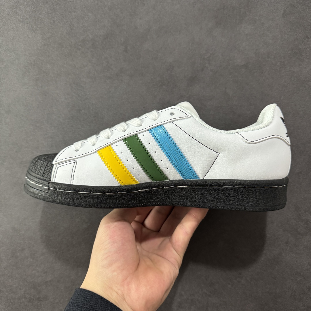 图片[2]-【定制版】AD Originals Superstar x 小雏菊 黑白 采用全新头层拼接皮革材质 后跟采用特色3D立体印字 渠道正品订单 诠释市场最高工艺水平 全鞋进口头层皮料打造 区别市面普通真标版本，进出专柜无压力 货号：BZ2538 尺码：36-45-选品中心