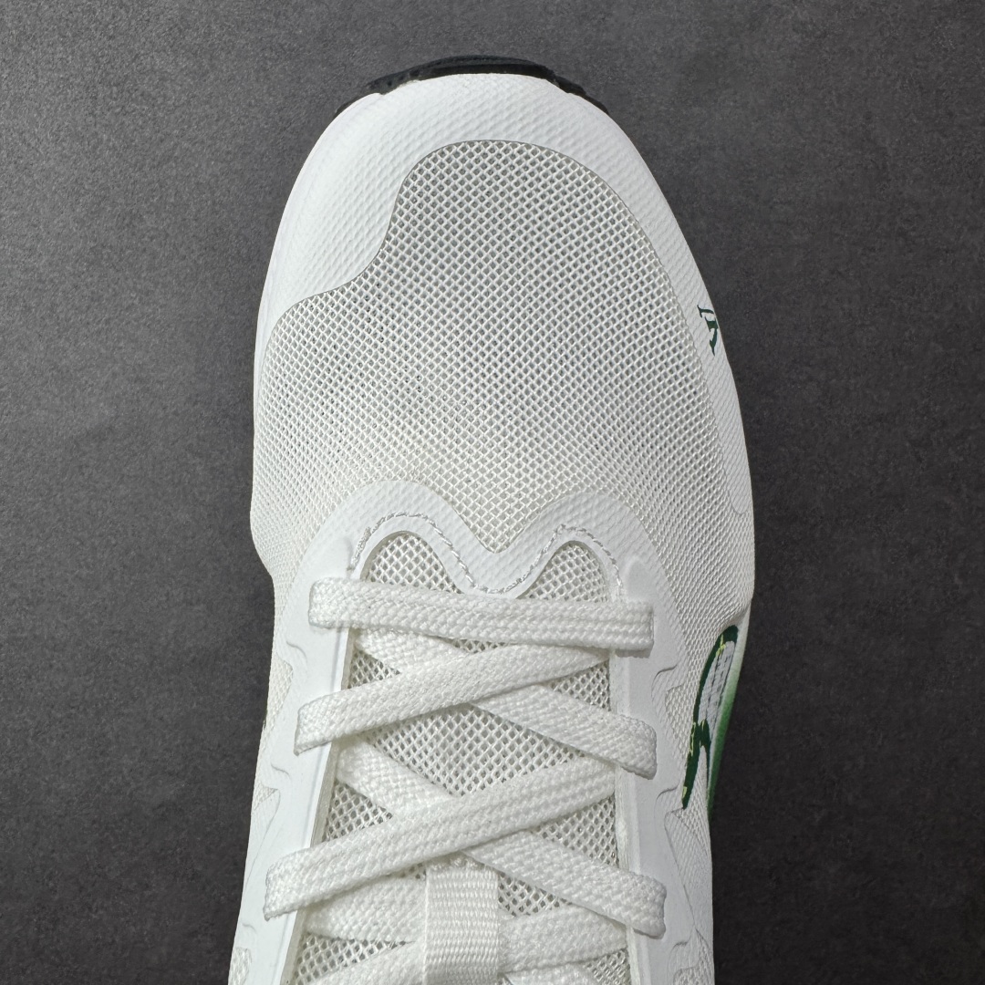 图片[8]-【定制版】Louis Vuitton x Nike Zoom Plus Low 路易威登LV x 耐克 低帮 白绿 超级飞马涡轮增压马拉松慢跑鞋 鞋面由半内靴与半透明网布组成Dynamic Flywire增加鞋身贴合与包覆感，鞋身两侧Swoosh LLogo采用绿色点缀，鞋舌上以Louis Vuitton字样呈现，前掌高度12mm前后掌高低差10mm，首度结合全掌ZoomX加上全长React 的跑鞋，ZoomX泡绵主要提供能量回馈与落地时的缓冲，React泡绵增强底部的稳定与耐用度。 货号：CK4318-160 尺码：36-45半 编码：CCB270280-选品中心