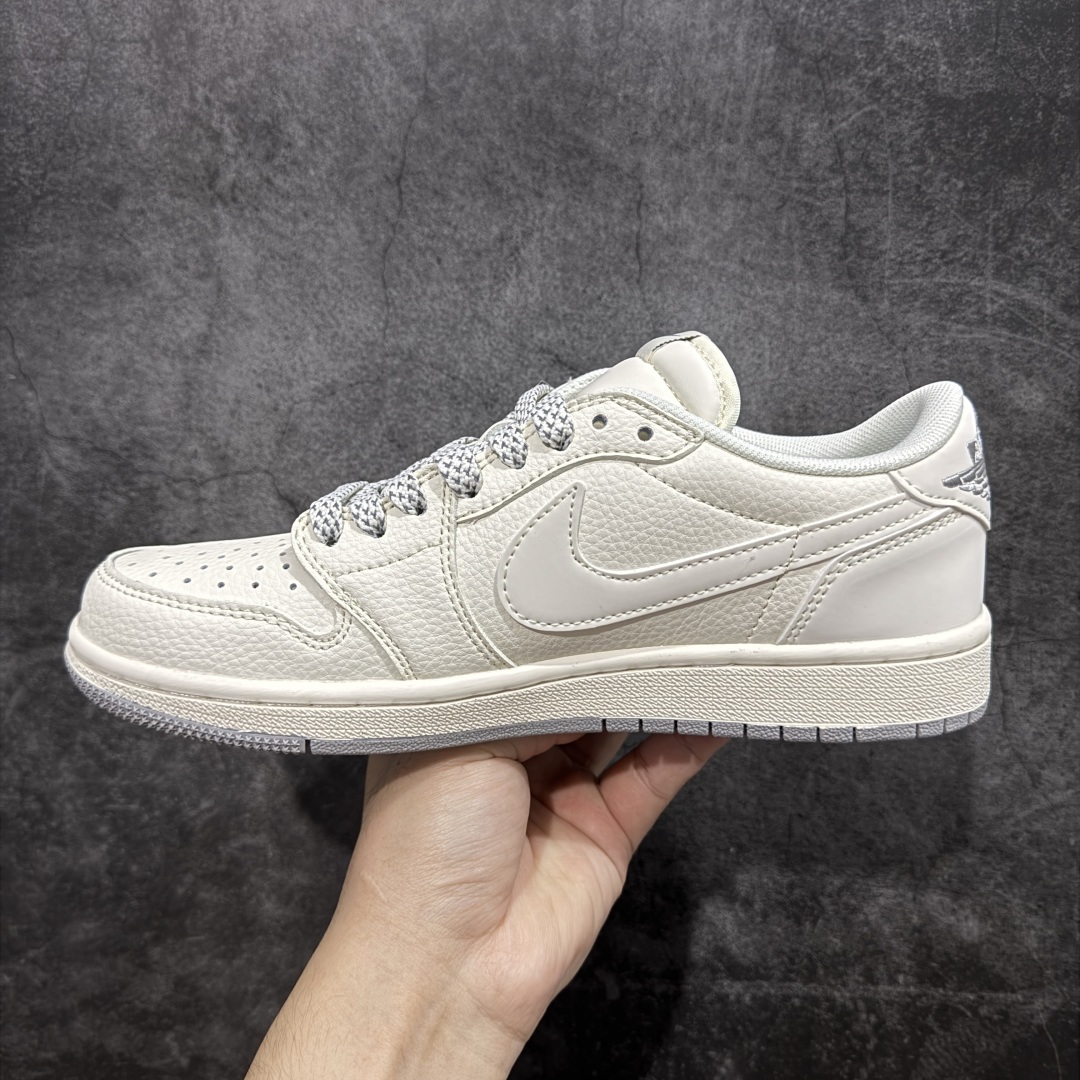 图片[2]-【定制版】Ts x Air Jordan 1 Low 定制配色 乔1 AJ1经典倒钩低帮休闲百搭板鞋 JP1628-255  公司级版本 定制鞋盒 大厂流水作业生产 超高清洁度 皮料切割干净无任何毛边 细节完美   尺码：36 36.5 37.5 38 38.5 39 40 40.5 41 42 42.5 43 44 44.5 45-选品中心