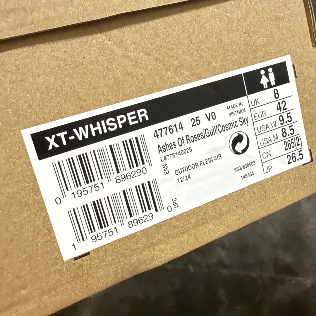 图片[9]-【666版本】SALOMON 萨洛蒙 XT-WHISPER 舒适百搭耐磨轻便低帮 休闲越野训练城市通勤跑步鞋 男女同款 灰紫 纯原外贸平台特供订单 耗时半年巨作 #全套原纸板楦头开发 #原厂特供网布配套加持 #确保原汁原味 完美呈现版型 #原档数据独家私模五层组合大底 #男女鞋同步官方开发至46 #原装Ortholite轻量化鞋垫 #中底布带钢印编号 原厂TPU锁扣 #进口港宝加持 后跟自然饱满 还原公司包裹性 #鞋面采用SENSIFT贴合技术 #全方位贴合包裹脚型 #鞋跟部鞋底牵引设计 #提供强大的抓地性能 #更适应野外崎岖不平的道路 #基于 SALOMON 初代 XT 鞋身造型并搭载 4D ADVANCED CHASSIS™ 大底打造而成 为这款 XT-WHISPER 带来了多项足部控制与保护等功能性 如在运动过程中控制左右晃动的过程而提高稳定性、改善长途越野过程中足中到足尖的过渡、提高感知岩石的精确度以抵抗尖锐物体对脚底的伤害以及采用动态缓冲来增强穿着舒适感 从而减轻疲劳感 使 XT-WHISPER 成为一双舒适且安全的户外之履 货号：477614 尺码：36 36.5 37.5 38 38.5 39 40 40.5 41 42 42.5 43 44 45 46-选品中心