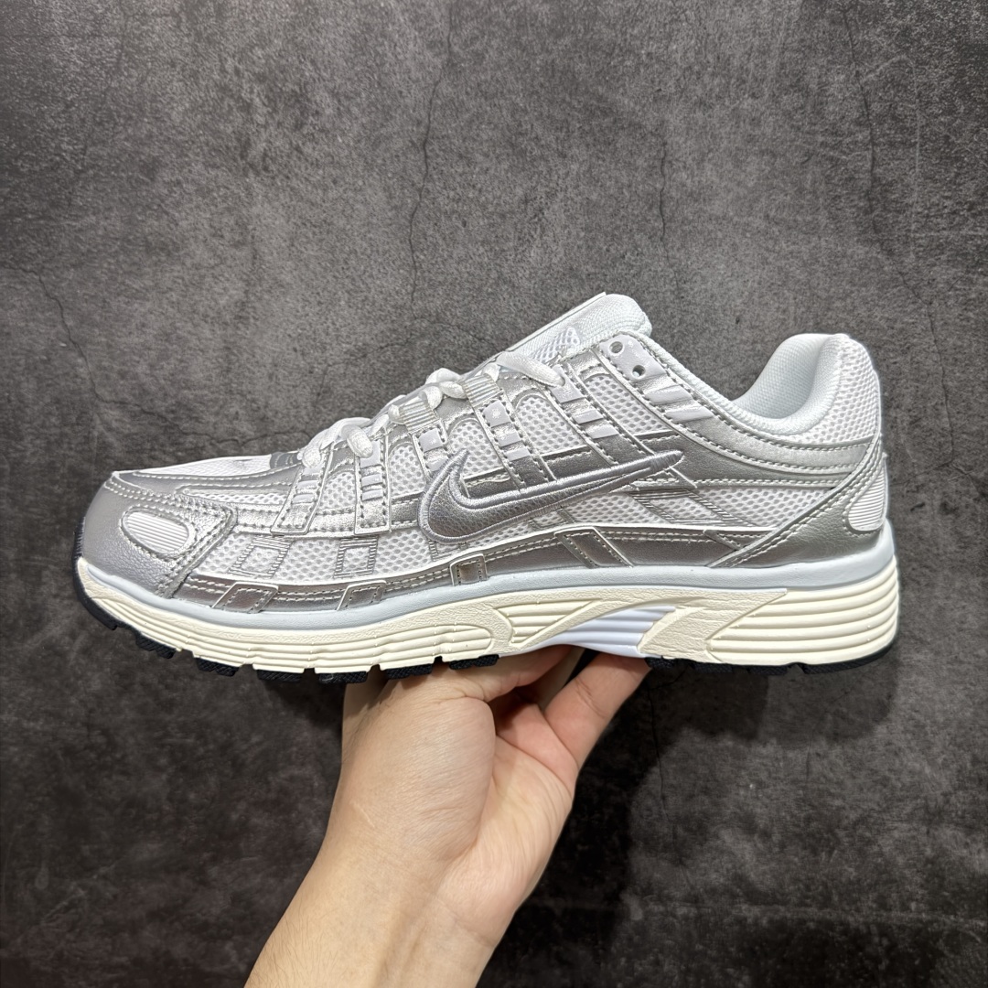 图片[2]-【PE版】Nike P-6000 Premium系列低帮复古老爹风休闲运动舒适慢跑鞋 BV1021-106 男女鞋真标半码制 升级原楦原纸版数据开发版型 采用硬质牛剖革组合透气网面材质 正确3层组织中底搭载EVA轻量缓震嵌入双层革新物料鞋垫,外置防滑耐磨橡胶底片❗ 尺码：36 36.5 37.5 38 38.5 39 40 40.5 41 42 42.5 43 44 44.5 45-选品中心
