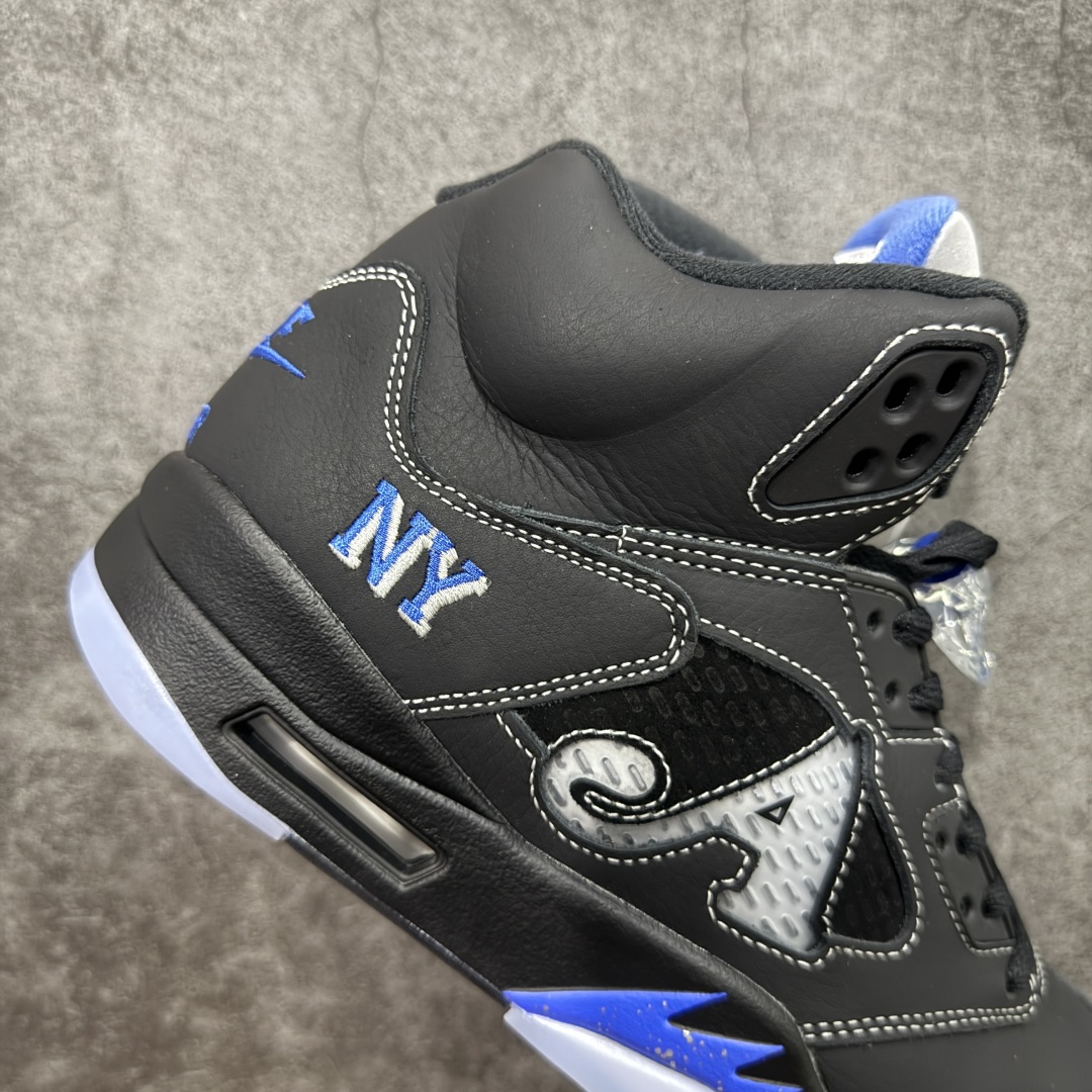 图片[7]-【OG纯原】Awake NY x Air Jordan AJ5 联名黑蓝 DV4982-004 SZ原厂全套原楦原纸板磨具开发 原厂皮料加持 原厂港宝加持定型后跟R度完美 同源原厂电绣 飞人针数密度立体效果一致 原厂拉帮手法 原厂配置纸衬高频鞋盒 原厂指令配双鞋带 原厂TPU网格鞋带扣 超高鞋面清洁度 最高QC检验标准 控制溢胶瑕疵 到手可放心比对发售原鞋 上脚百分百充正驾驭 尺码：40 40.5 41 42 42.5 43 44 44.5 45 46 47.5-选品中心