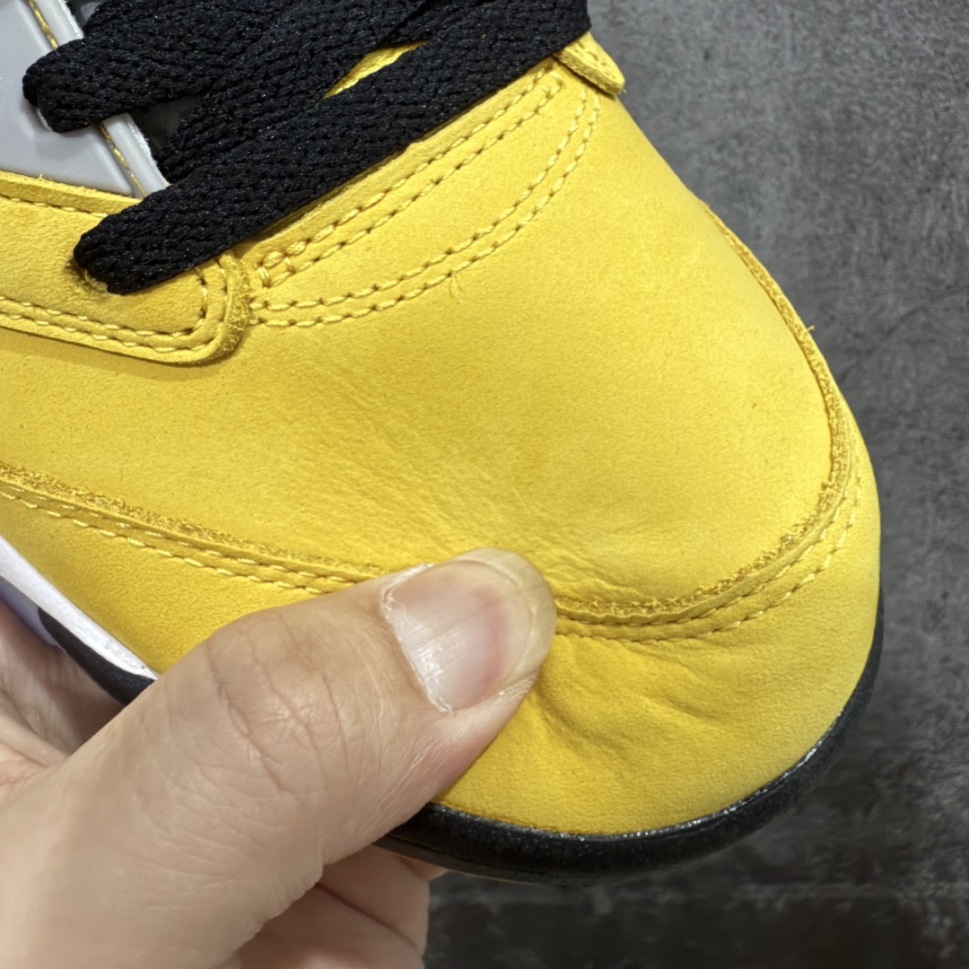 图片[5]-【OG纯原】Air Jordan 5 Retro SP\”Tokyo 23\”乔丹AJ5代中帮复古休闲文化篮球鞋“东京黄”IO3372-700 国内一线大厂出品 匠心打造 原厂皮料原厂数据 全新纸板 模具打造 外贸 平台高端零售专供品质 品质毋庸置疑 一眼正品既视感 细节均已解码 尺码：40 40.5 41 42 42.5 43 44 44.5 45 46 47.5-选品中心