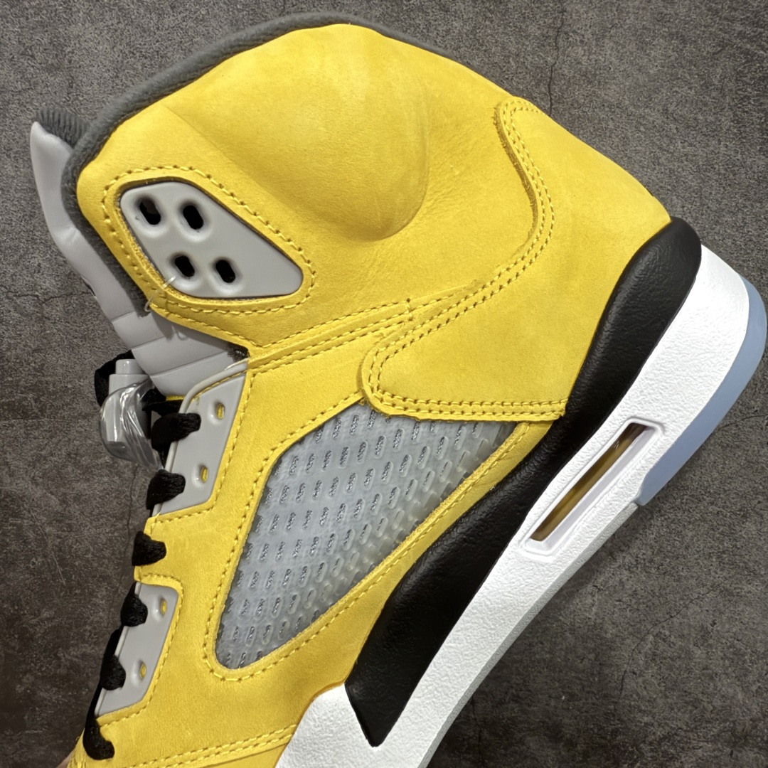 图片[9]-【OG纯原】Air Jordan 5 Retro SP\”Tokyo 23\”乔丹AJ5代中帮复古休闲文化篮球鞋“东京黄”IO3372-700 国内一线大厂出品 匠心打造 原厂皮料原厂数据 全新纸板 模具打造 外贸 平台高端零售专供品质 品质毋庸置疑 一眼正品既视感 细节均已解码 尺码：40 40.5 41 42 42.5 43 44 44.5 45 46 47.5-选品中心