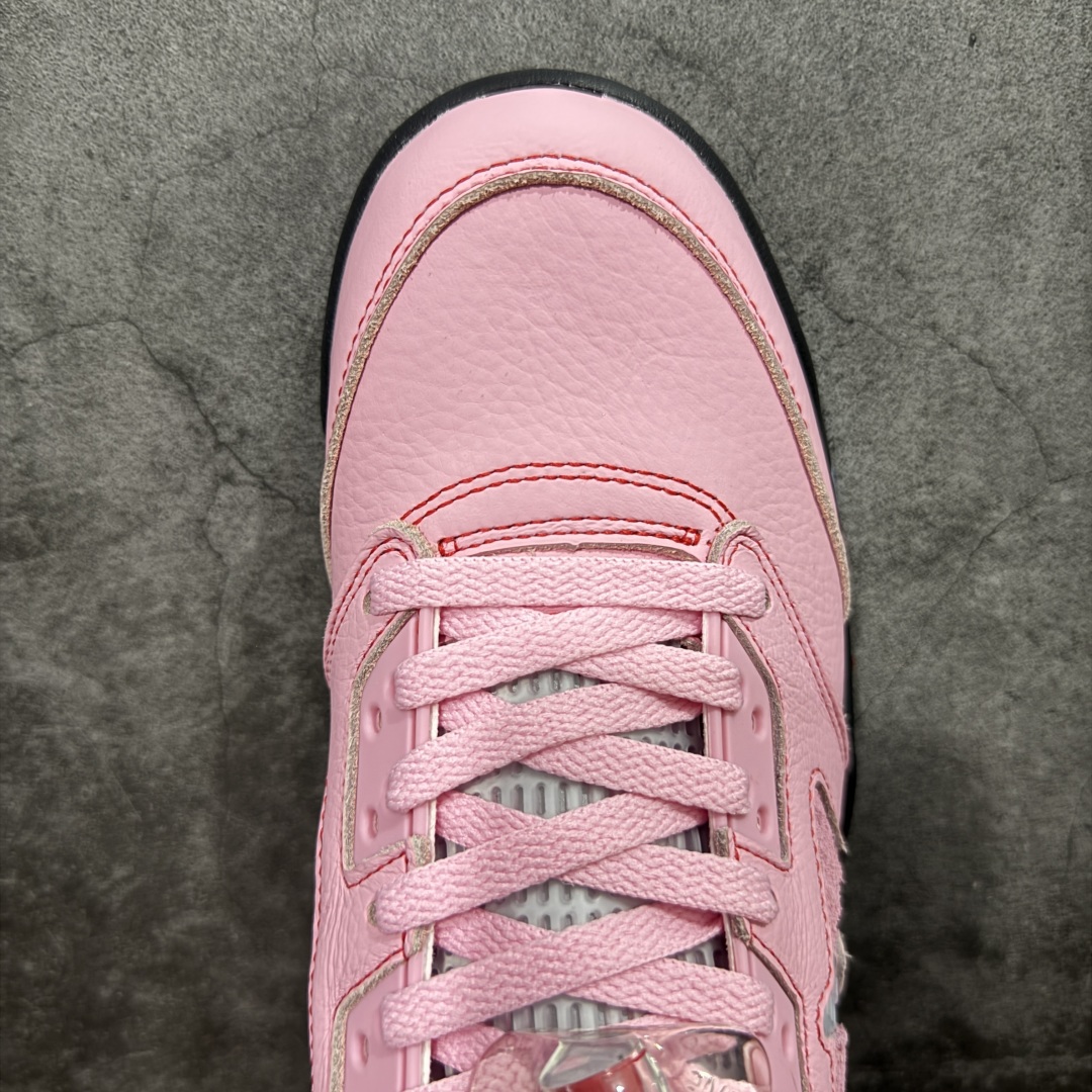 图片[5]-【OG纯原】Awake NY x Air Jordan AJ5 联名北极粉 DV4982-600 SZ原厂全套原楦原纸板磨具开发 原厂皮料加持 原厂港宝加持定型后跟R度完美 同源原厂电绣 飞人针数密度立体效果一致 原厂拉帮手法 原厂配置纸衬高频鞋盒 原厂指令配双鞋带 原厂TPU网格鞋带扣 超高鞋面清洁度 最高QC检验标准 控制溢胶瑕疵 到手可放心比对发售原鞋 上脚百分百充正驾驭 尺码：40 40.5 41 42 42.5 43 44 44.5 45 46 47.5-选品中心