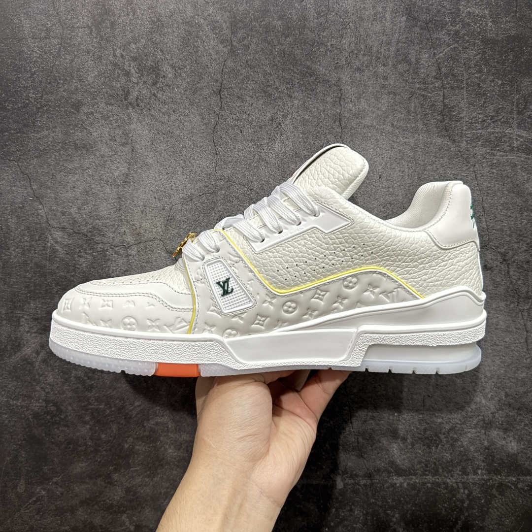 520 广东纯原版本LV Louis Vuitton Trainer 限定联名 低帮休闲板鞋 白黄蓝-Chinese  UA Cheap High Quatity Brand  Clothes Bags handbags Sneakers wholesale wholesaler seller from China Factory suppliers Fashion Clothing  Shoes best Quality Beautiful Price  520 广东纯原版本LV Louis Vuitton Trainer 限定联名 低帮休闲板鞋 白黄蓝