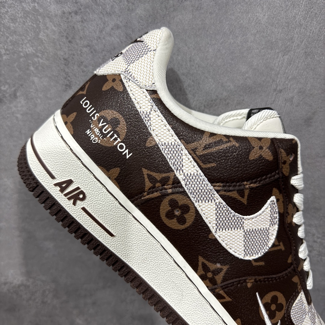 260 定制版Nike Air Force 1'07 Low LV联名 经典咖啡棕 空军一号低帮休闲板鞋 SC0601-558-Chinese  UA Cheap High Quatity Brand  Clothes Bags handbags Sneakers wholesale wholesaler seller from China Factory suppliers Fashion Clothing  Shoes best Quality Beautiful Price  260 定制版Nike Air Force 1'07 Low LV联名 经典咖啡棕 空军一号低帮休闲板鞋 SC0601-558