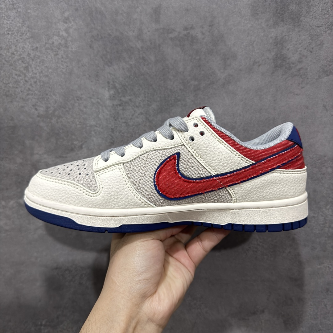 图片[2]-【定制版】Nike SB Dunk Low “Supreme联名—帆布米蓝红双钩” 高端定制 低帮休闲板鞋 定制鞋盒 大厂纯原品质出货 超高清洁度 皮料切割干净无任何毛边 细节完美 货号：XD1588-233 尺码： 36 36.5 37.5 38 38.5 39 40 40.5 41 42 42.5 43 44 44.5 45-选品中心