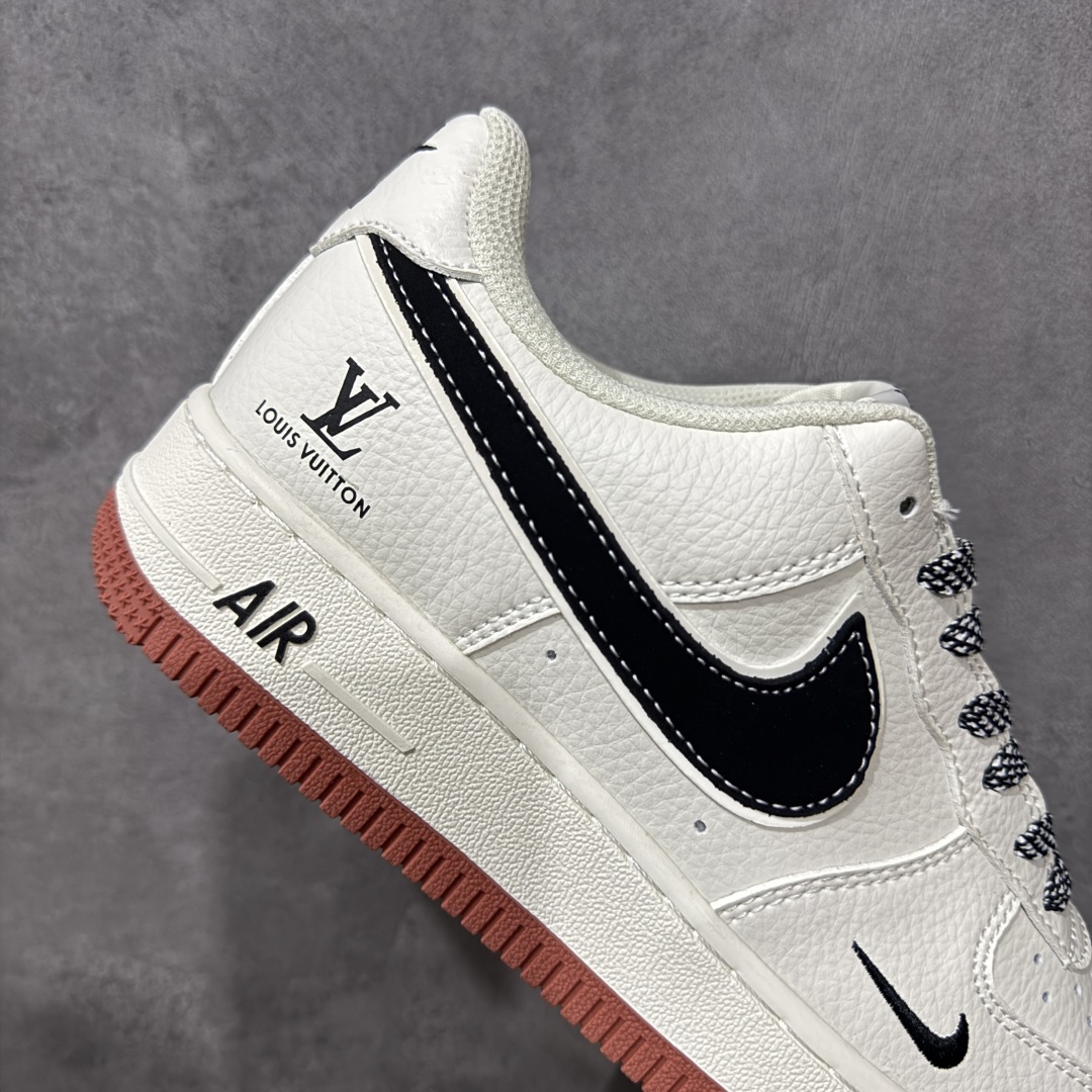 图片[7]-【定制版】NIke Air Force 1 \’07 Low “LV联名——米黑勾生胶”空军一号 低帮 运动鞋 休闲鞋 折边针车 工艺难度大 原楦头原纸板 原装鞋盒 定制五金配件 内置全掌气垫 原厂鞋底 货号：CS5288-020 尺码：36 36.5 37.5 38 38.5 39 40 40.5 41 42 42.5 43 44 44.5 45 编码：HXSB320330-选品中心