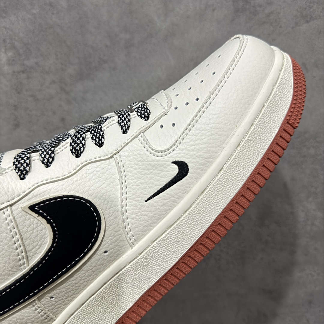 图片[6]-【定制版】NIke Air Force 1 \’07 Low “LV联名——米黑勾生胶”空军一号 低帮 运动鞋 休闲鞋 折边针车 工艺难度大 原楦头原纸板 原装鞋盒 定制五金配件 内置全掌气垫 原厂鞋底 货号：CS5288-020 尺码：36 36.5 37.5 38 38.5 39 40 40.5 41 42 42.5 43 44 44.5 45 编码：HXSB320330-选品中心