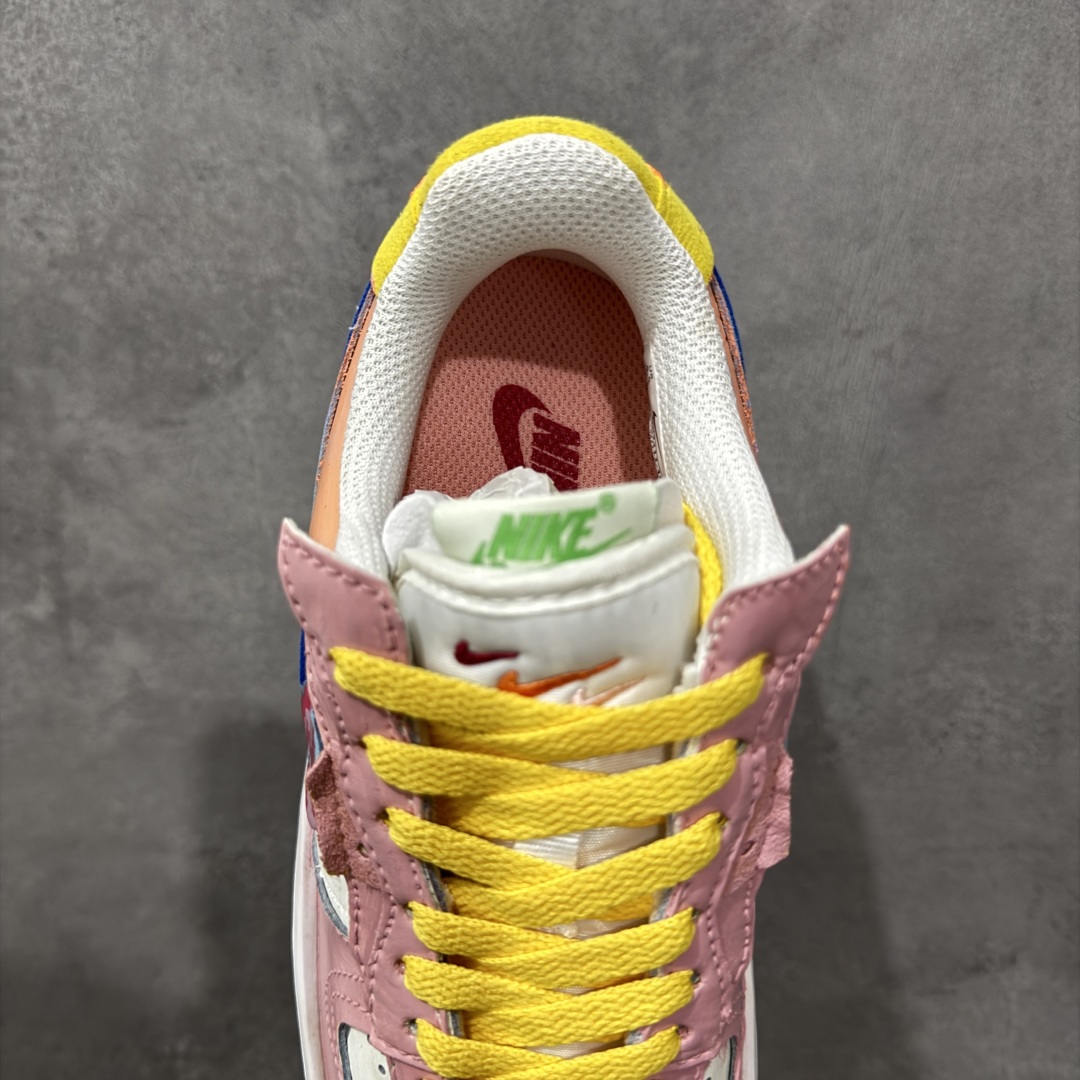 图片[8]-【定制版】Nike Air Force 1 Fontanka \”Pixel Sweetheart\” 手绘涂鸦 像素甜心 空军一号定制板鞋  #像素甜心 宛如一件精心雕琢的艺术品。鞋身以温柔浪漫的粉色为主色调，恰似春日里初绽的桃花，散发着难以抗拒的甜美气息。粉色与纯净的白色巧妙搭配，不仅营造出清新雅致的视觉效果，还赋予了鞋子一种与生俱来的少女感。而那一抹亮眼的黄色鞋带，犹如明媚的阳光，为整体造型注入了无限活力，让鞋子瞬间灵动起来 货号：DV3211-001   尺码：36-45 编码：HXSB320330-选品中心