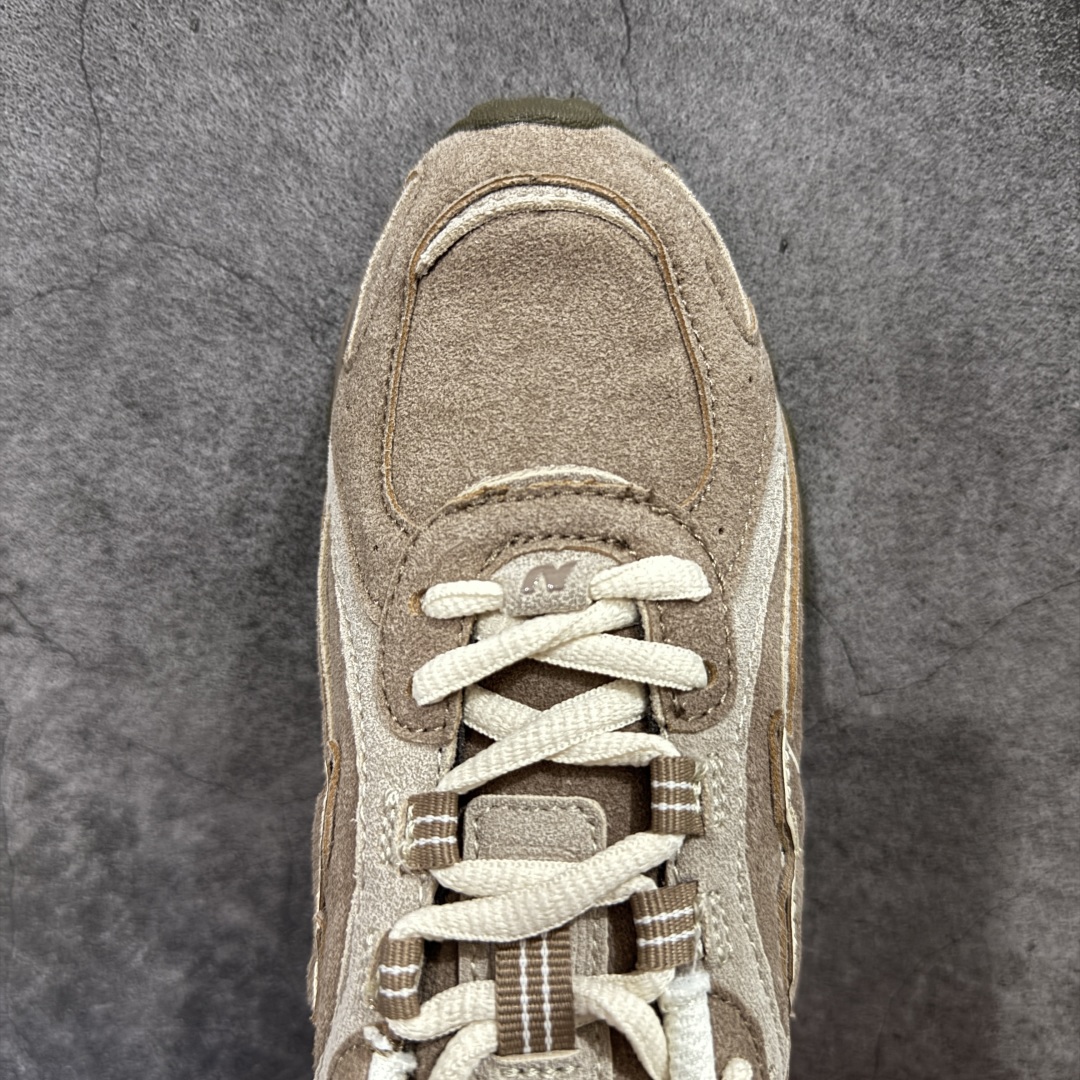 图片[5]-【公司级】New Balance 新百伦204 系列 复古休闲运动百搭老爹跑步鞋 #采用猪巴革组合网织鞋面材质 #3层组合底模精密开发 #中底嵌入碳板缓震及后跟嵌入TPU装饰条稳固 尺码：35 36 37 37.5 38 38.5 39.5 40 40.5 41.5 42 42.5 43 44 45 货号：U204LMMA-选品中心