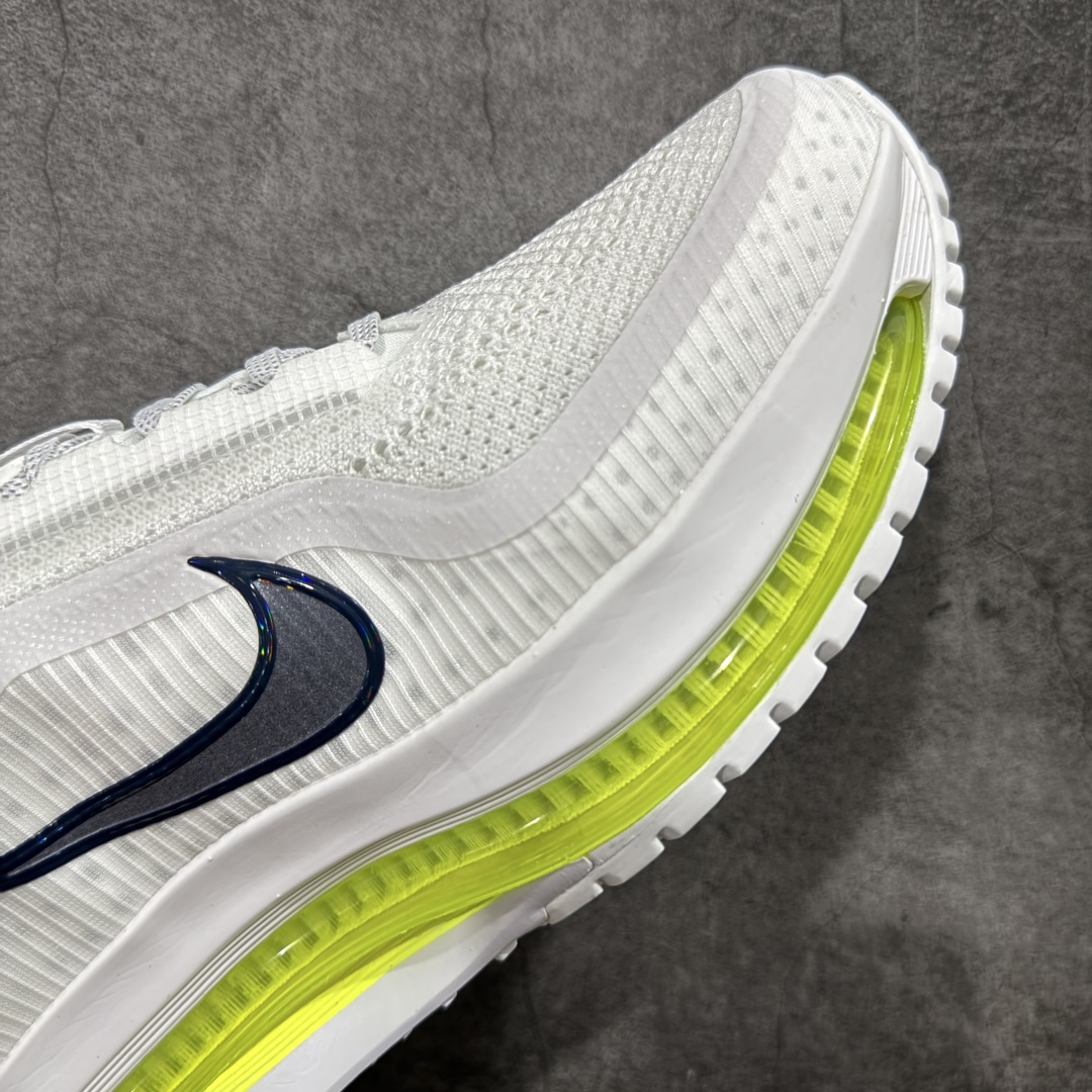 图片[6]-【XE纯原版】Nike Pegasus Premium Airscape 舒适百搭减震防滑耐磨透气 低帮跑步鞋 白黑绿    目前市场最强品质 原版购入开发 一切材质配件均匀原版一致 完美版型 高端玩家必推版本 高价零售必推版本 欢迎对比市面任意版本‼️ 这双鞋简直是时尚与科技的完美融合。 经典黑色鞋面，质感爆棚，搭配超亮眼的银色大勾子，瞬间成为街头焦点。 鞋侧独特小吊牌，细节满满，个性直接拉满。  脚下的全掌气垫更是亮点，红黑配色超吸睛，不仅颜值在线，缓震性能更是一绝。 不管是日常出街还是慢跑锻炼，都能给双脚极致舒适体验。  码数超全，36 – 46 码任你选！别犹豫啦，穿上它，轻松走出潮流范，开启你的时尚运动新旅程！   #独家原包 原底原料 开模打造  #原厂鞋标 高精密准度  #原楦原纸板开发 匹配原版98%以上  #后跟弧度 正确呈现  #原厂皮料 质感无敌  #皮料切割干净 无任何毛边 清洁度细节完美  货号：HQ2592-004HQ2592-100 码段：36-39-选品中心