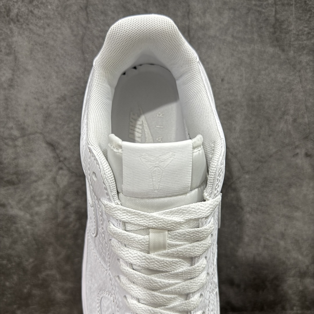 Top纯原Kobe x Nike Air Force 1'07 Low 科比 空军一号低帮休闲板鞋 IB0018-100