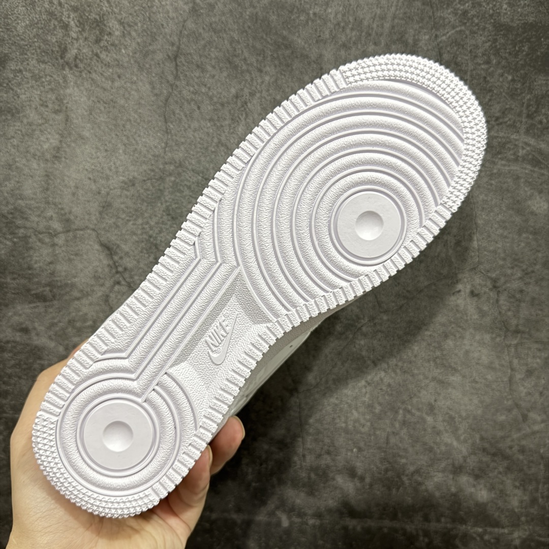 Top纯原Kobe x Nike Air Force 1'07 Low 科比 空军一号低帮休闲板鞋 IB0018-100