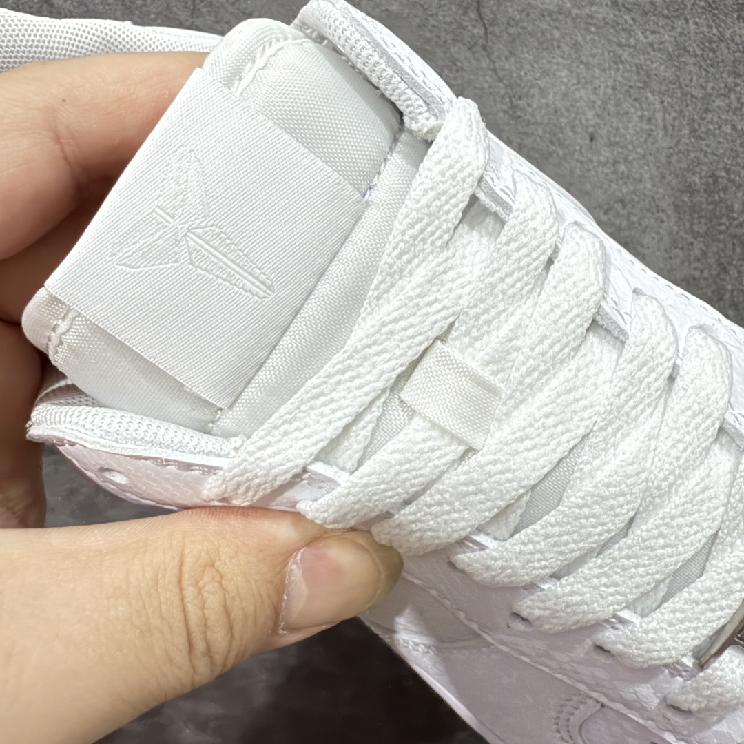 图片[6]-【Top纯原】Kobe x Nike Air Force 1\’07 Low 科比 空军一号低帮休闲板鞋  #原楦头原纸板 原装鞋盒 内置全掌气垫 原厂鞋底 货号：IB0018-100  尺码：40 40.5 41 42 42.5 43 44 44.5 45 46 47 48-选品中心