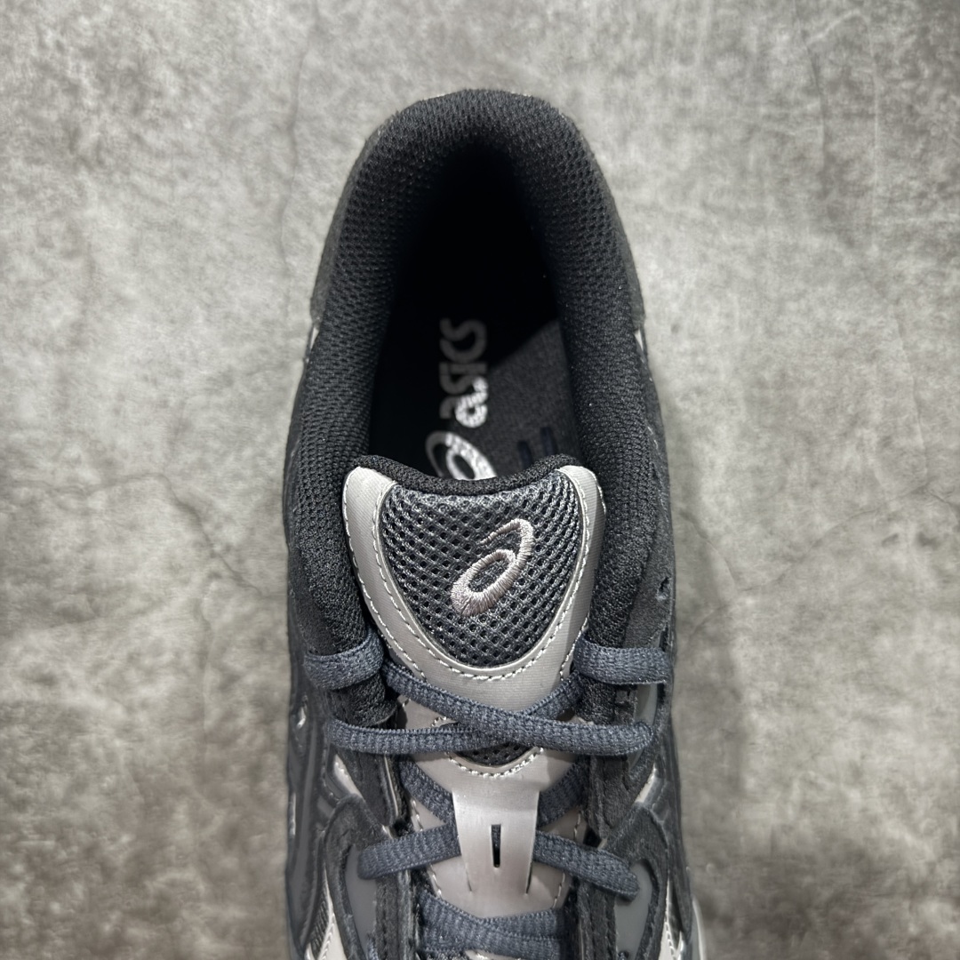 图片[8]-【总裁版本】顶级 Asics GEL-NYC系列 灰白 亚瑟士运动休闲透气专业跑鞋 行业领头版本 出货即巅峰 原鞋购入开发 原材料 原数据打造 完美版型 超完美做工 细节一步到位 原版对比无任何差别 #鞋面采用反绒皮与网布拼接 透气舒适兼具休闲时尚 结合简明的配色 展现品牌的传承及引领复古流行的主题 虎爪造型的LOGO  #鞋身稳定包裹系统 支撑鞋身 经典宽大鞋型配备防偏移设计提升包裹性 穿着舒适鞋面透气孔设计 提供透气性   尺码：36 37 37.5 38 39 40 40.5 41.5 42 42.5 43.5 44 44.5 45 46 47-选品中心