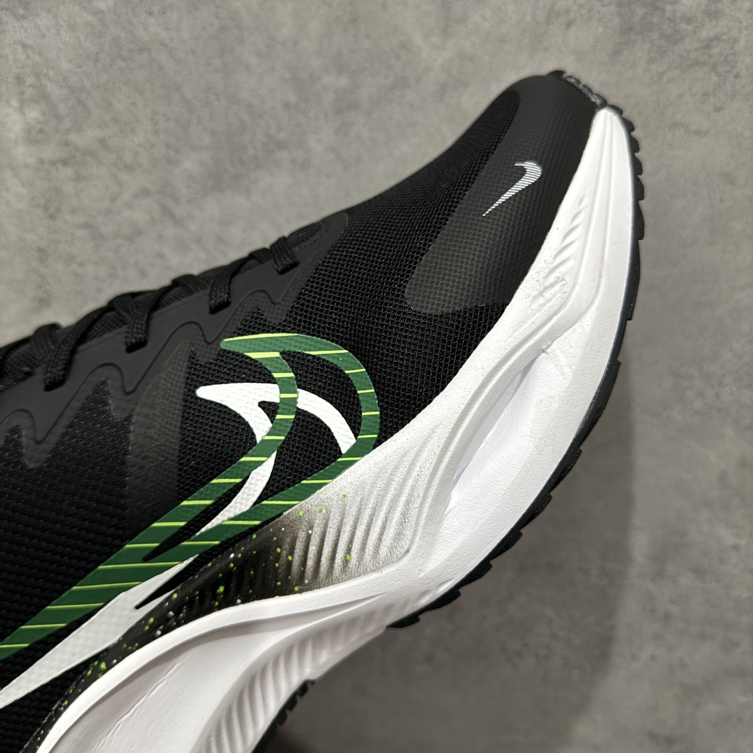 图片[6]-【定制版】Louis Vuitton x Nike Zoom Plus Low 路易威登LV x 耐克 低帮 黑白绿 超级飞马涡轮增压马拉松慢跑鞋 鞋面由半内靴与半透明网布组成Dynamic Flywire增加鞋身贴合与包覆感，鞋身两侧Swoosh LLogo采用绿色点缀，鞋舌上以Louis Vuitton字样呈现，前掌高度12mm前后掌高低差10mm，首度结合全掌ZoomX加上全长React 的跑鞋，ZoomX泡绵主要提供能量回馈与落地时的缓冲，React泡绵增强底部的稳定与耐用度。 货号：CK4318-161 尺码：36-45半 编码：CCB270280-选品中心