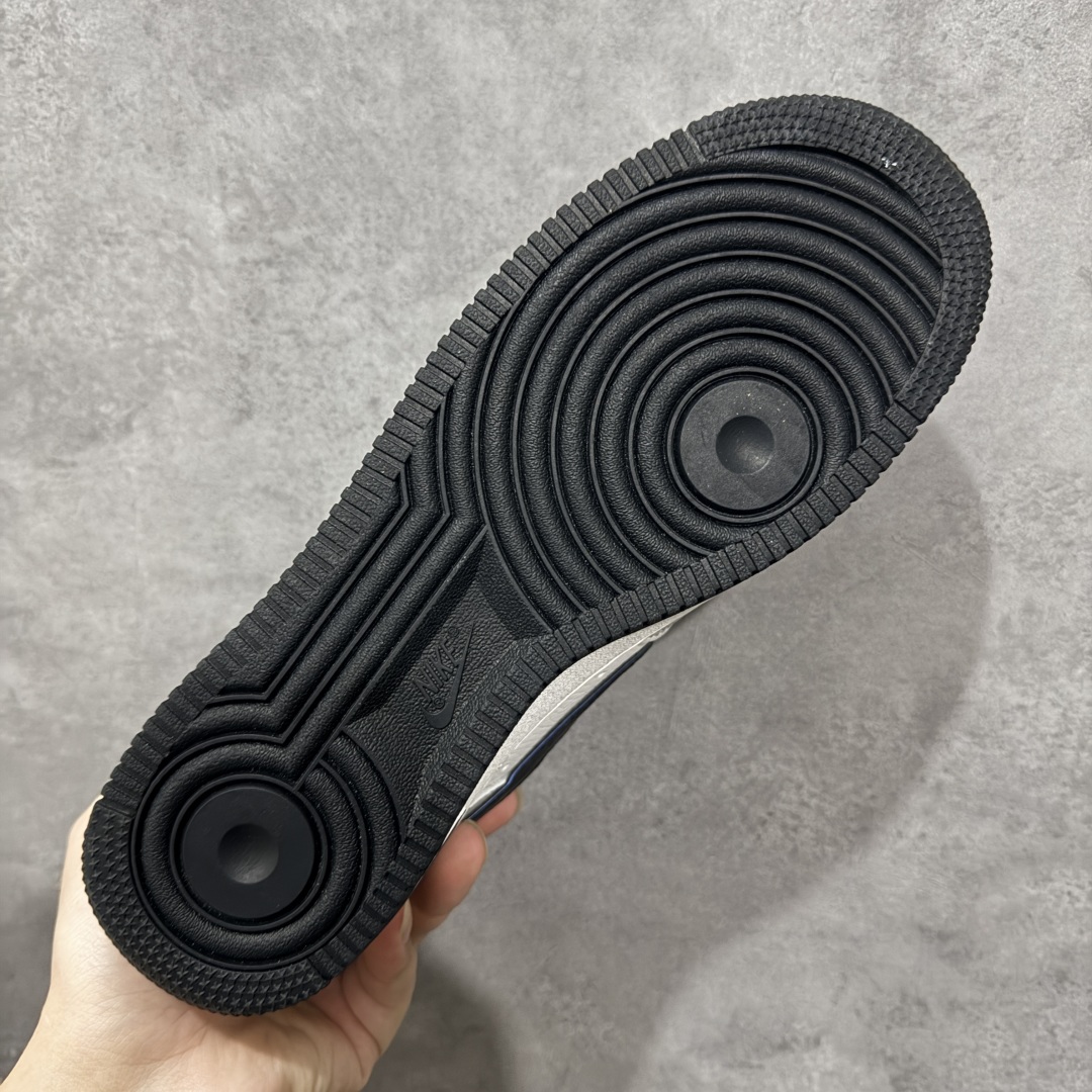 图片[9]-【定制版】NIke Air Force 1 \’07 Low × OFF WHITE 空军一号OW联名 低帮运动鞋休闲鞋 折边针车 工艺难度大 定制鞋盒 定制五金配件 内置全掌气垫 货号：DQ6628-162 尺码：36 36.5 37.5 38 38.5 39 40 40.5 41 42 42.5 43 44 44.5 45 编码：CCB290300-选品中心