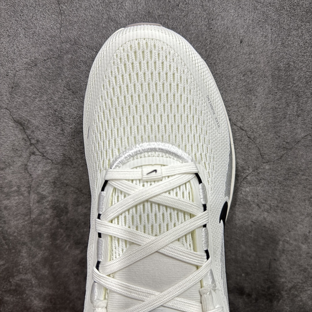  
【XE纯原版】Nike Air Zoom Vomero 18 全新科技运动跑鞋 HM6803-101