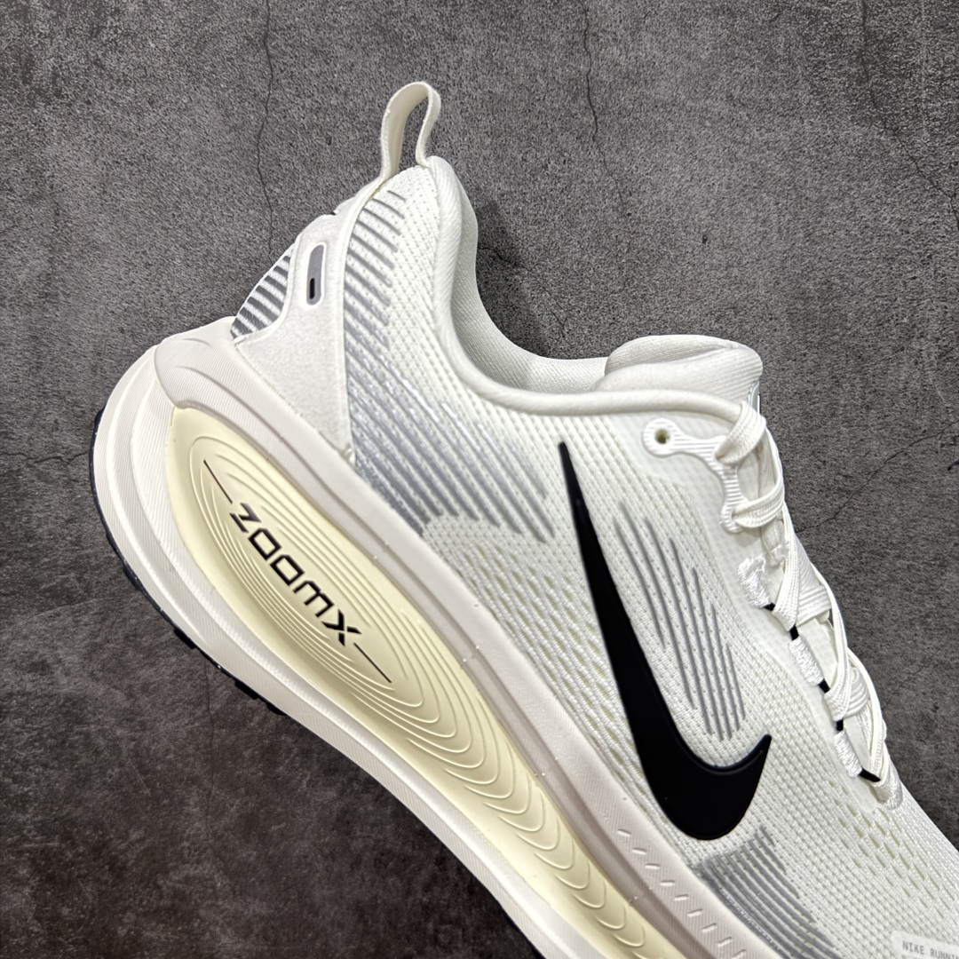  
【XE纯原版】Nike Air Zoom Vomero 18 全新科技运动跑鞋 HM6803-101